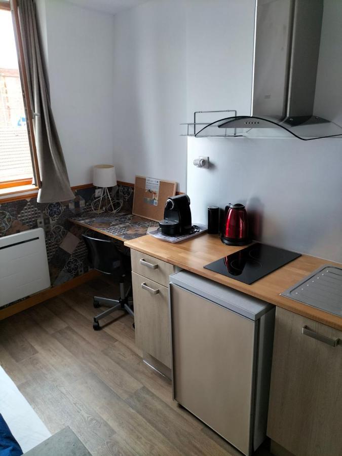 Deluxe Studio