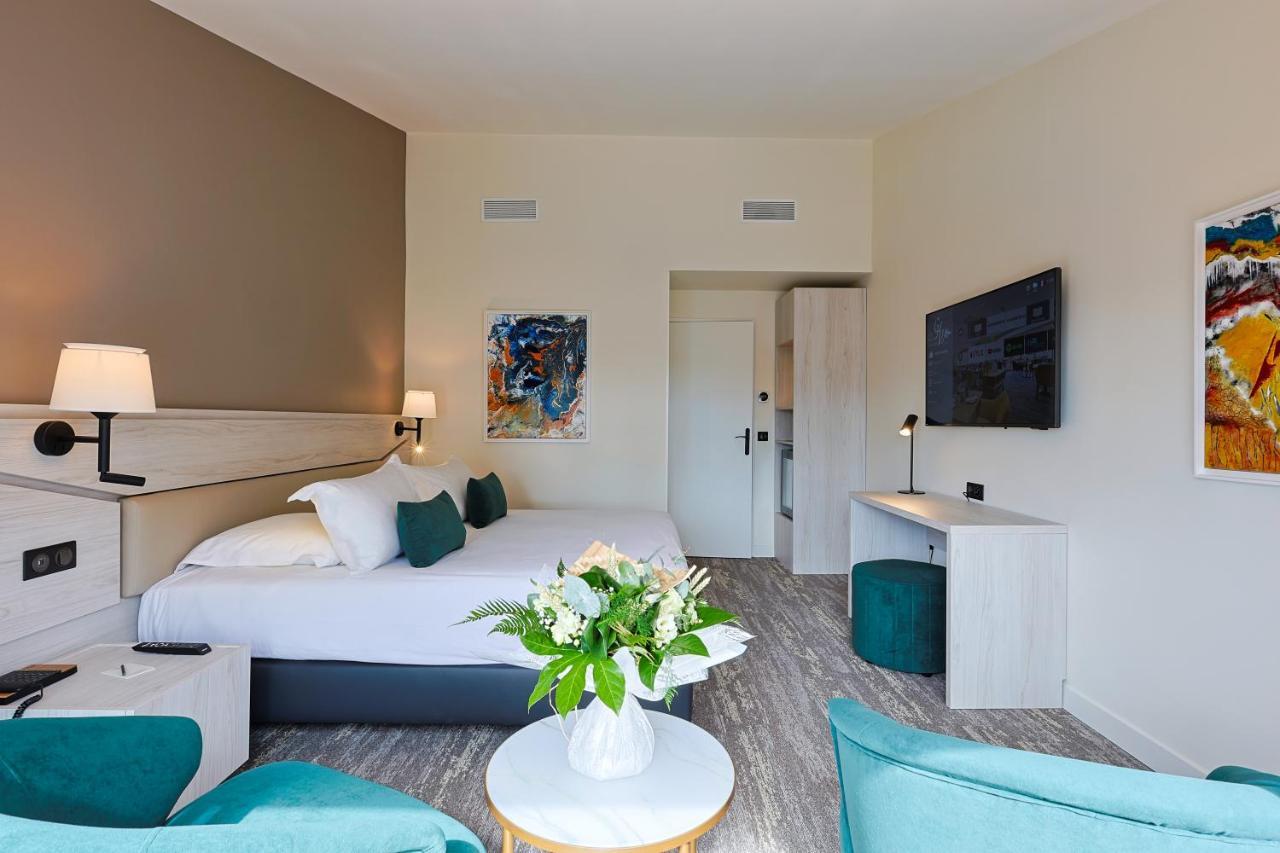 Charm Double Room