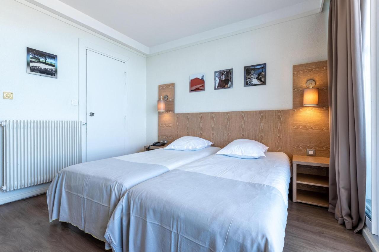 Standard Triple Room Sea View