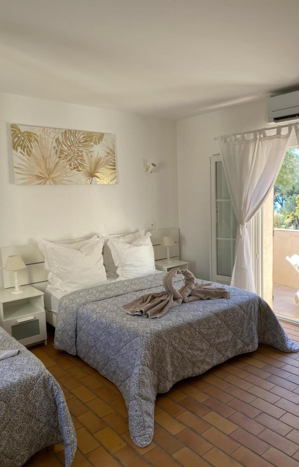 Triple Room Terrace