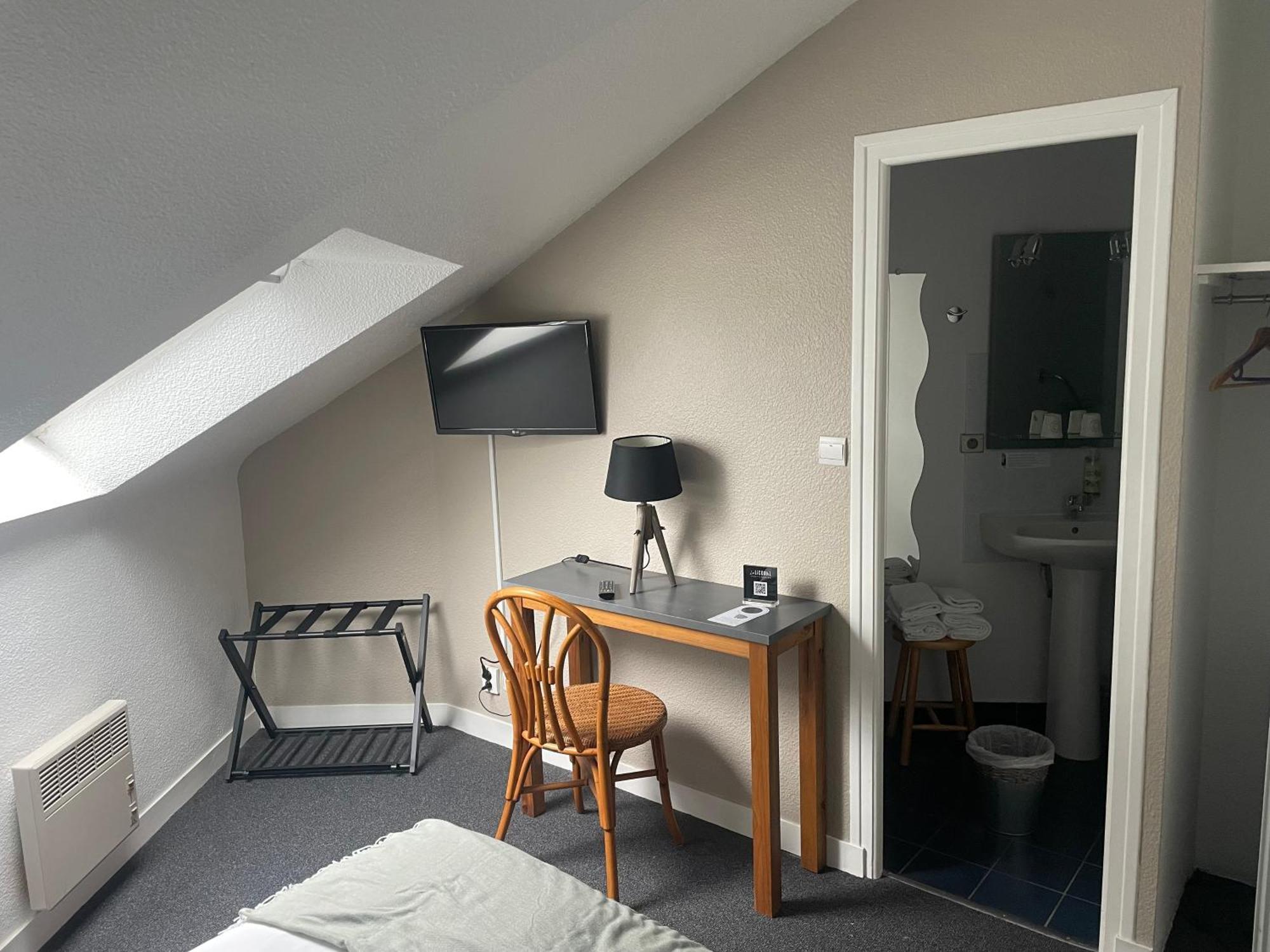 Small Double Room