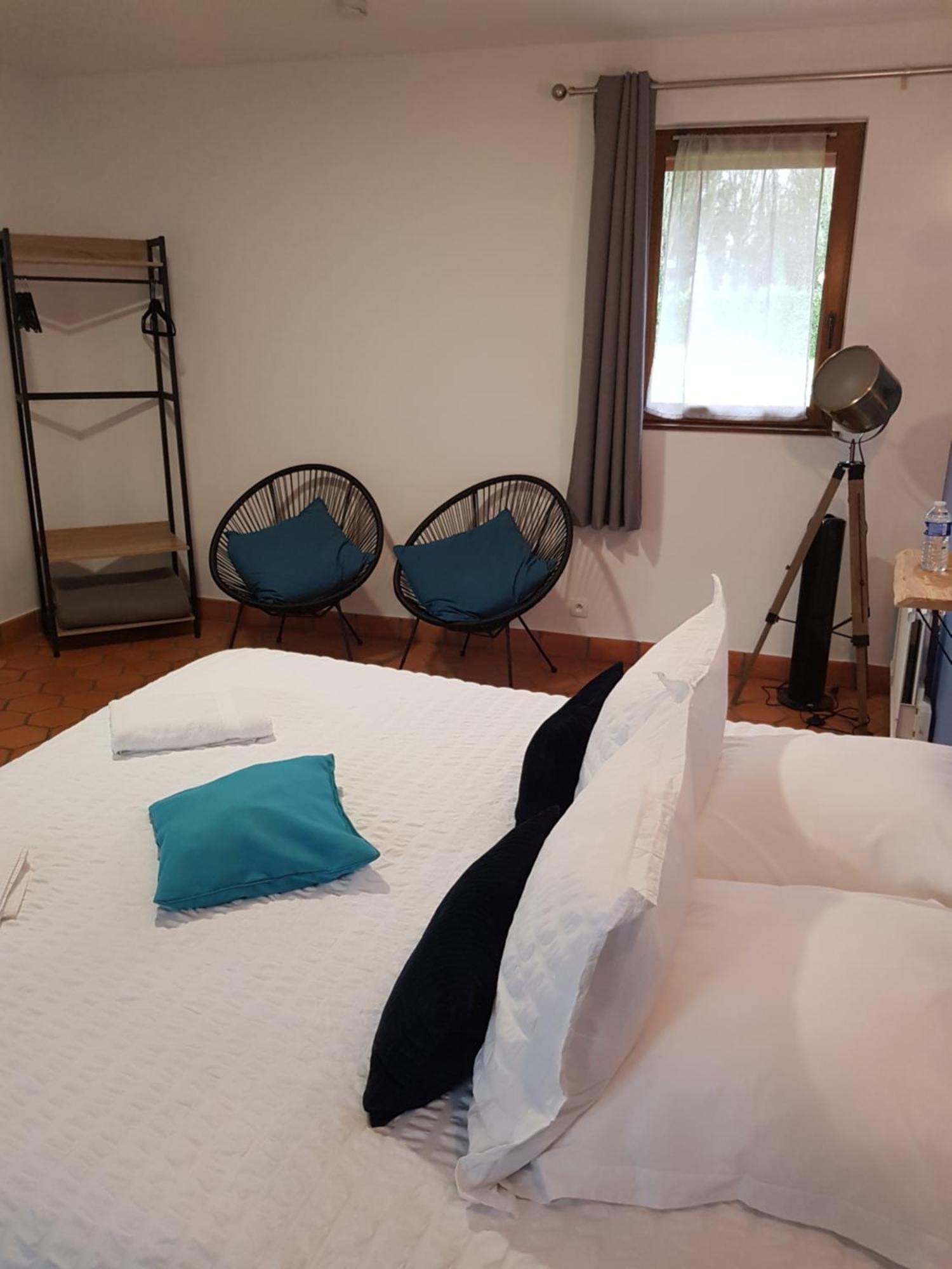 Standard King Room