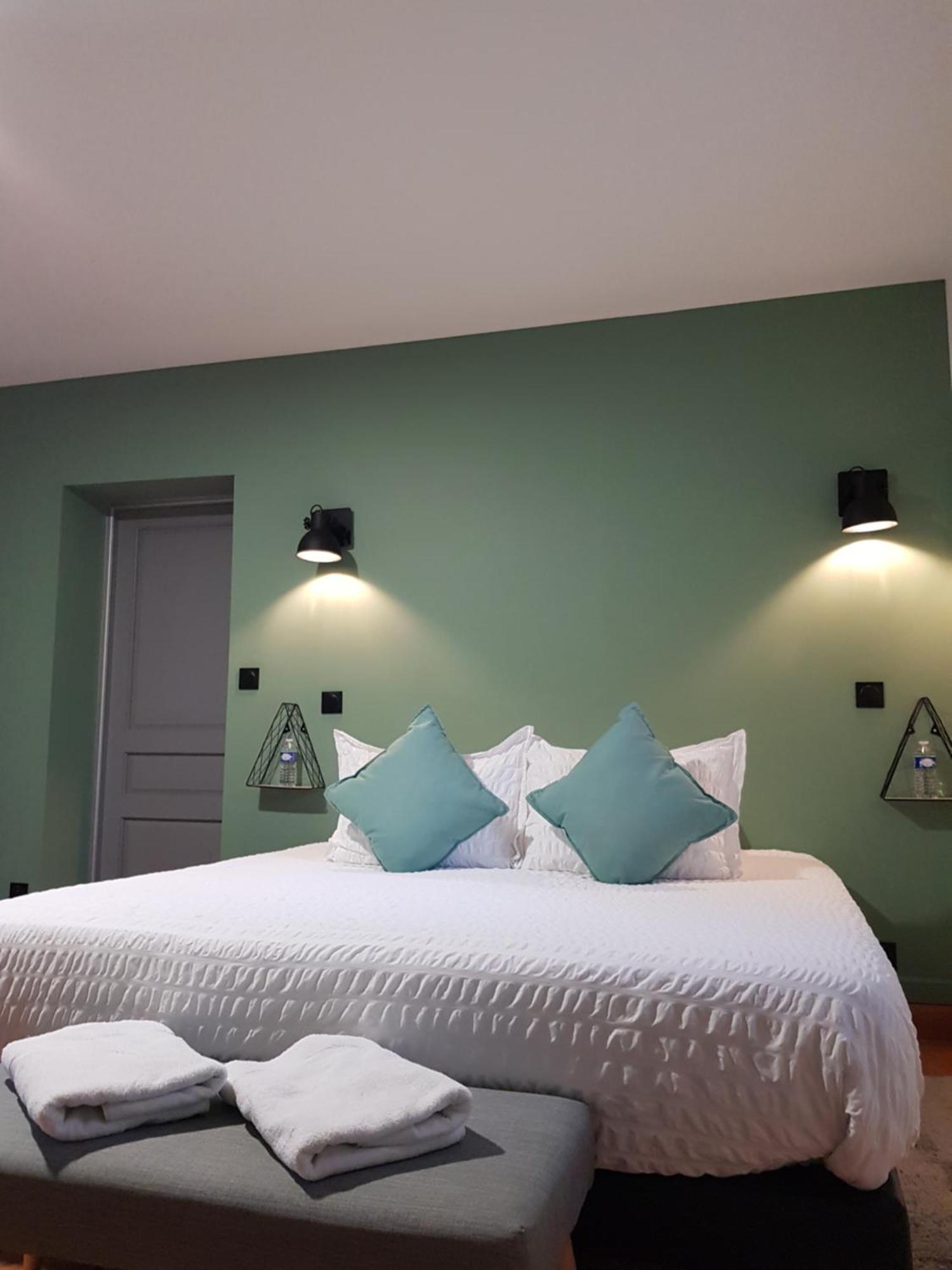 King Room Garden View