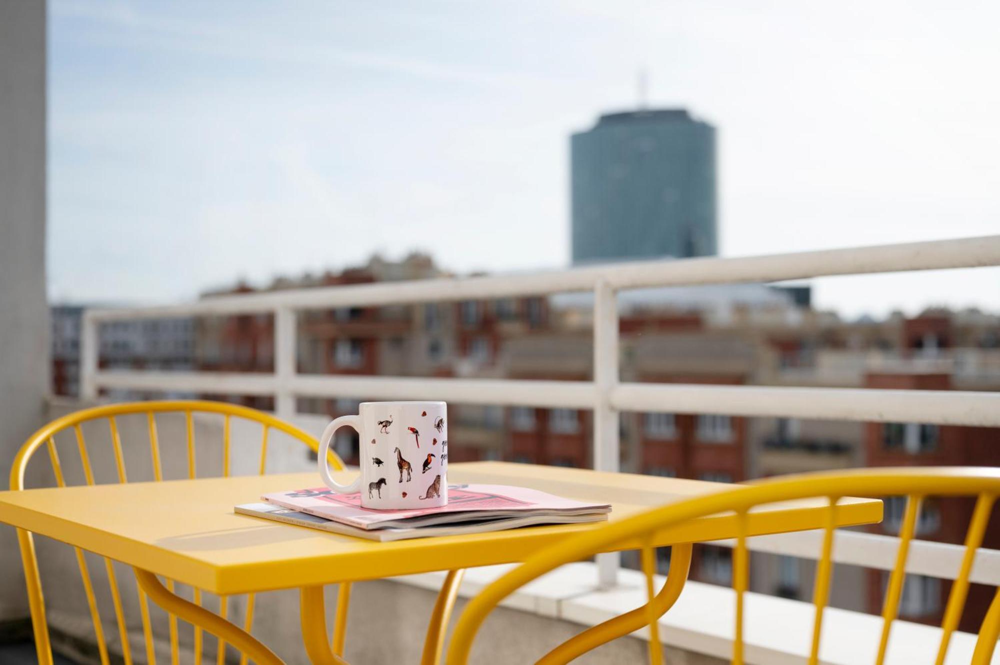 Superior Terrace UNIK