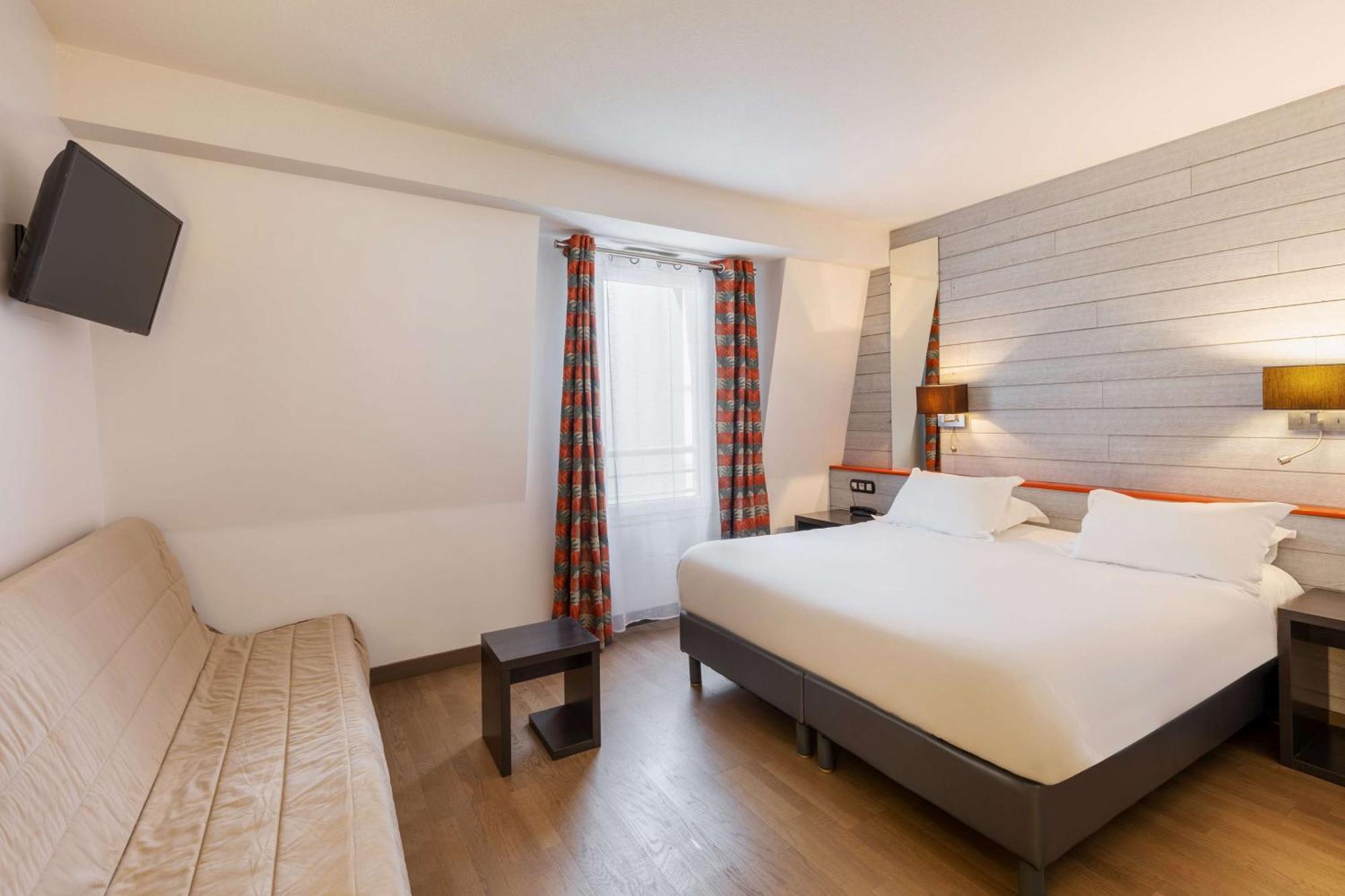 Comfort Room Queen Bed Non-Smoking