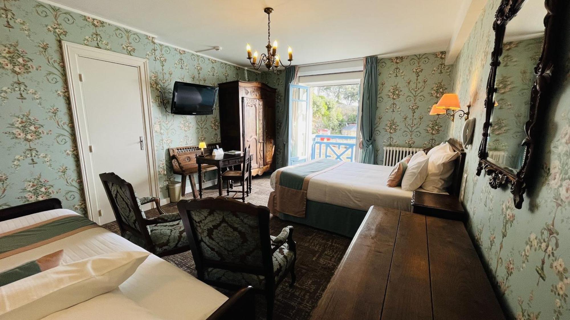 Triple Room Sea View