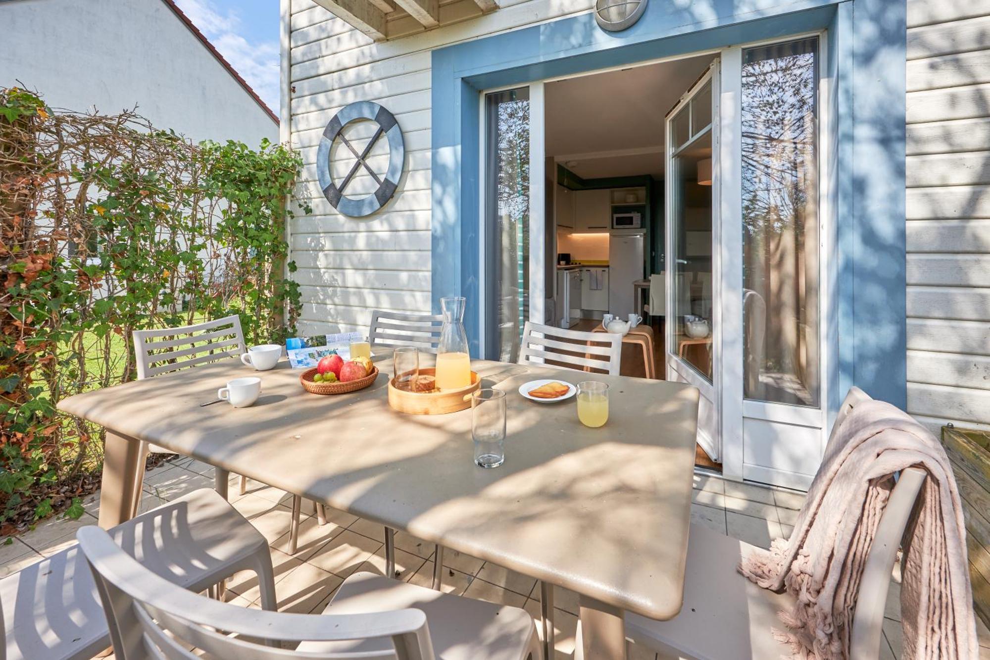 Two-Bedroom House Terrace
