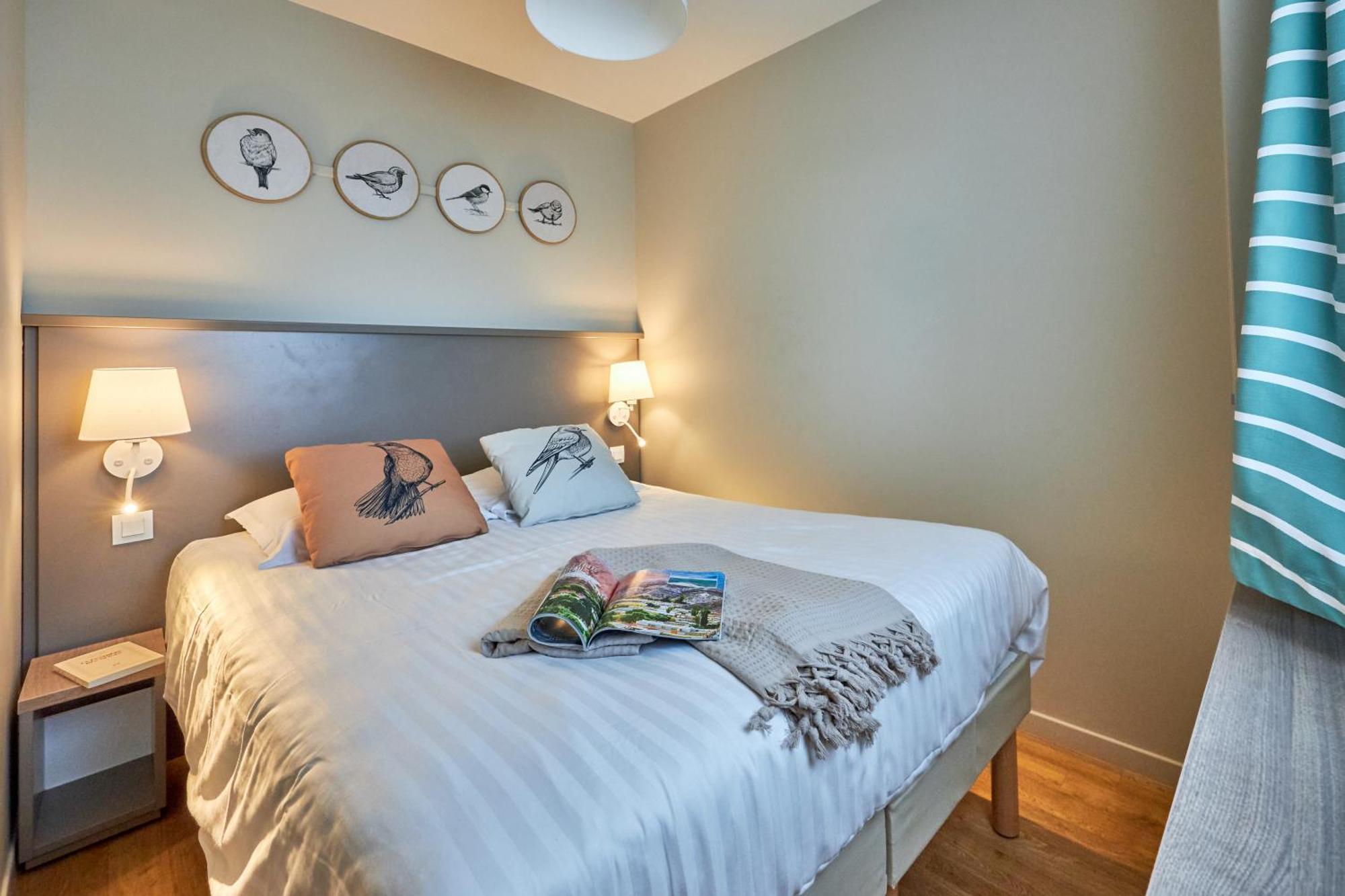 One-Bedroom Apartment Terrace or Balcony Bocage View