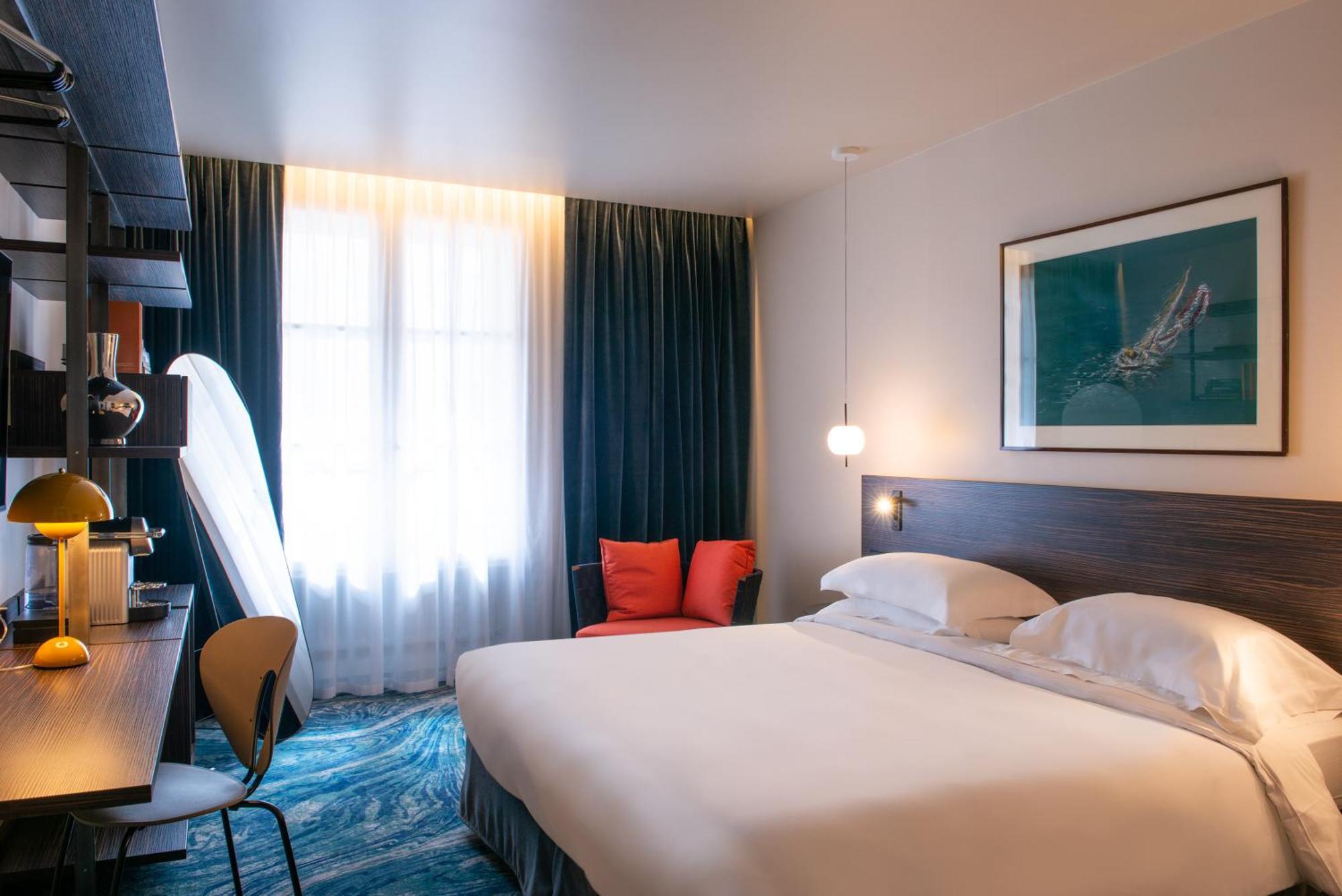 Standard Executive Room