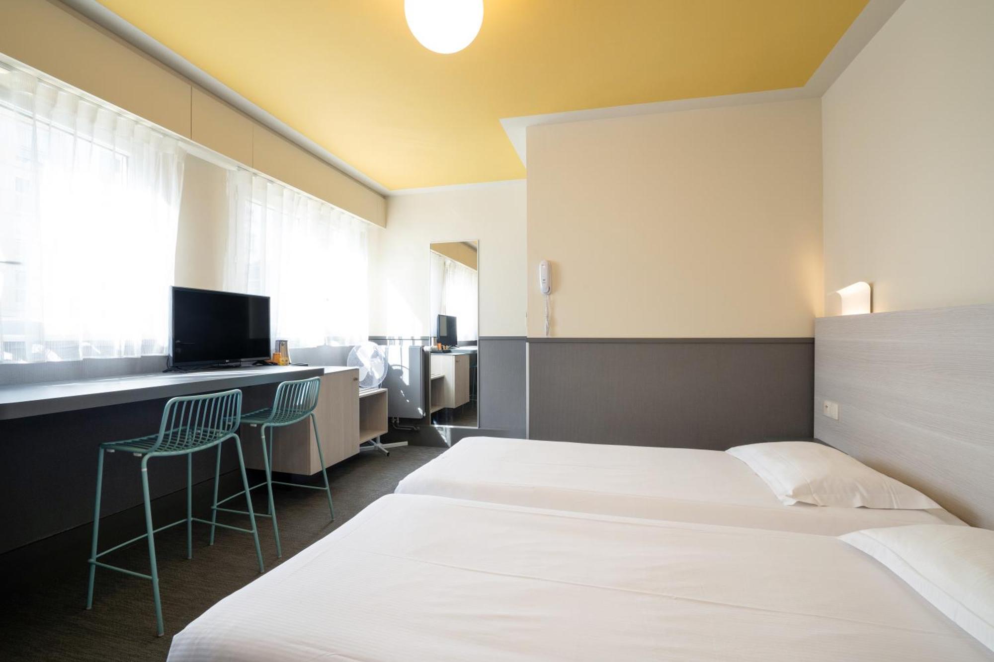 Superior Twin Room