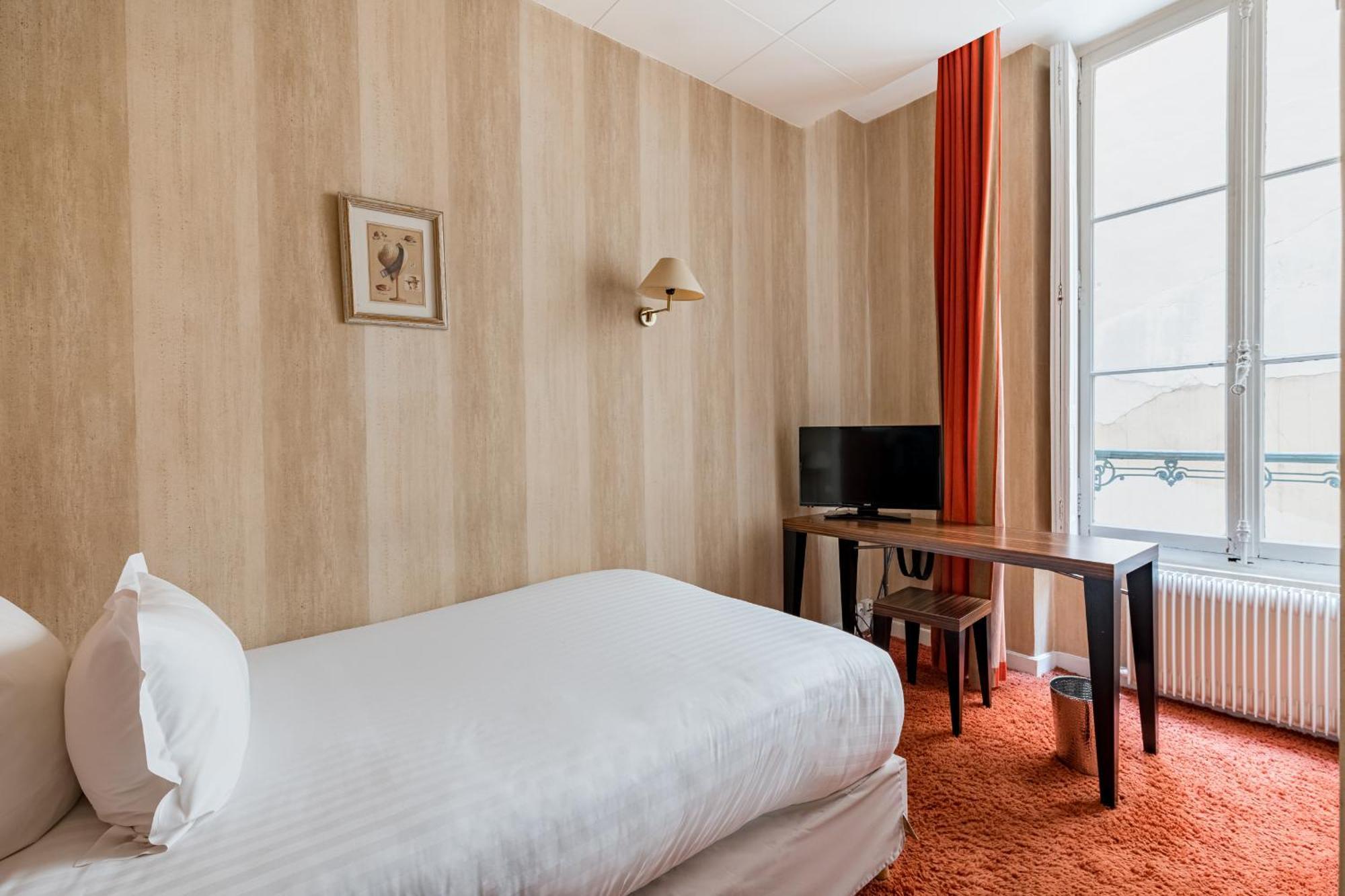 Small Single Room