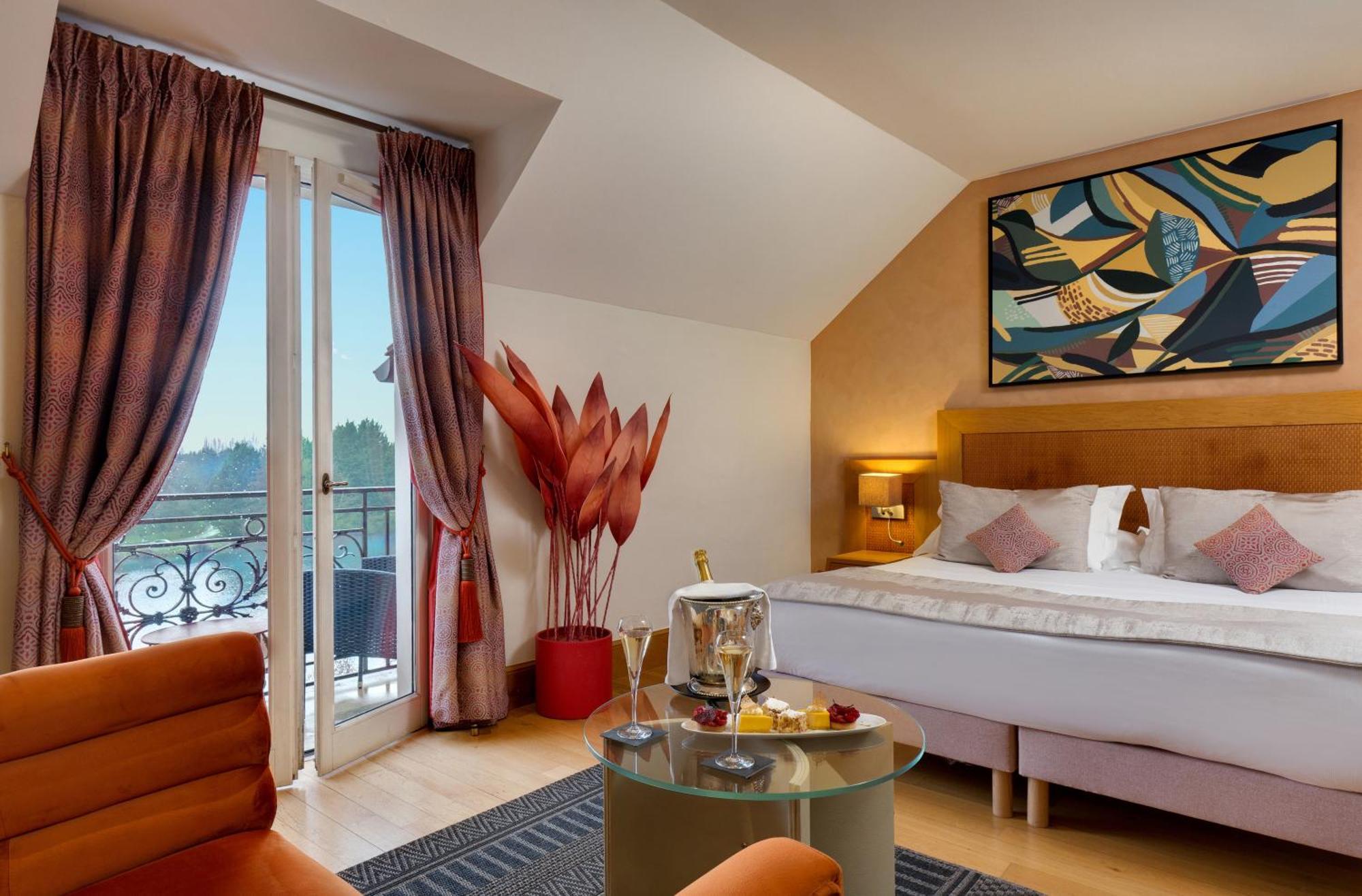 Superior Double or Twin Room*****
