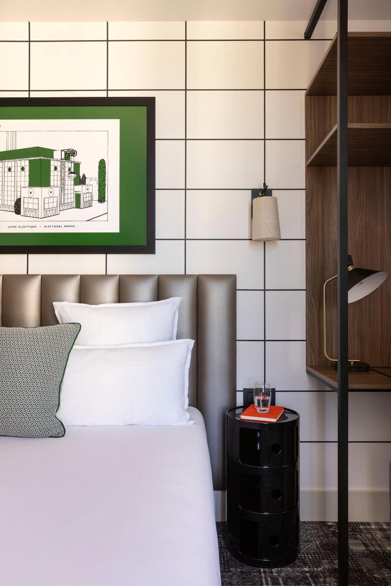 Large Quadruple Room
