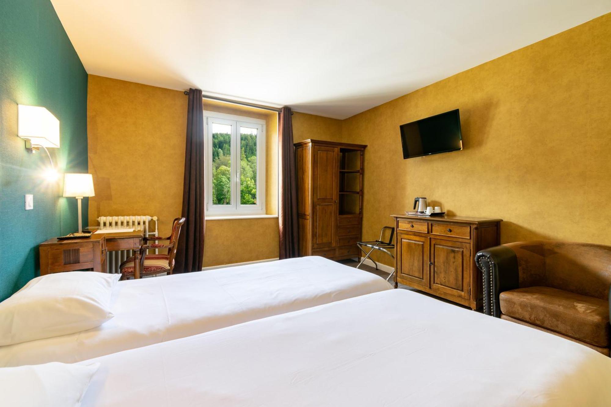 Twin Room Forest View