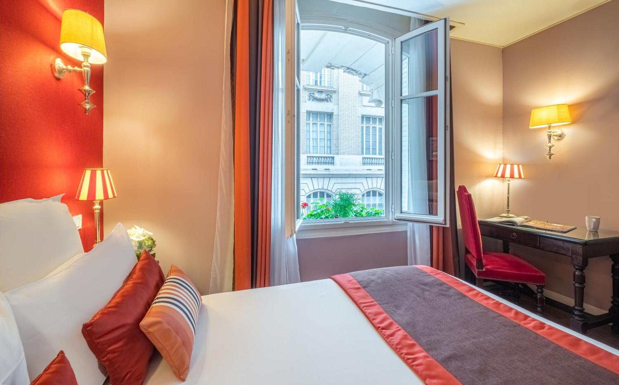 Classic Double Room