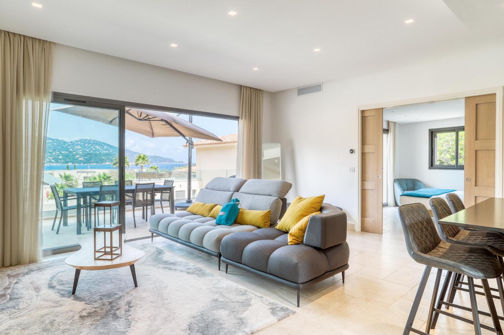 Deluxe Suite Sea View