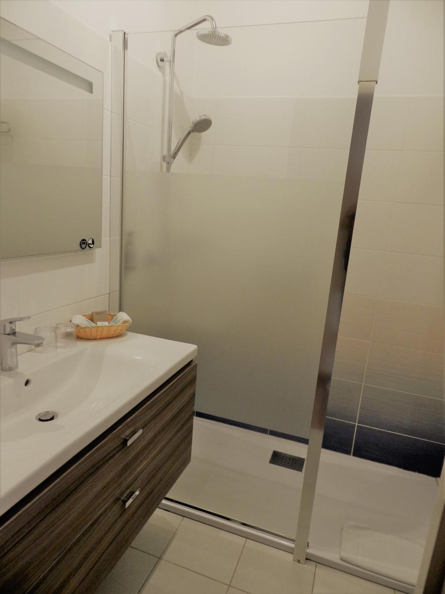 Triple Room Sea View