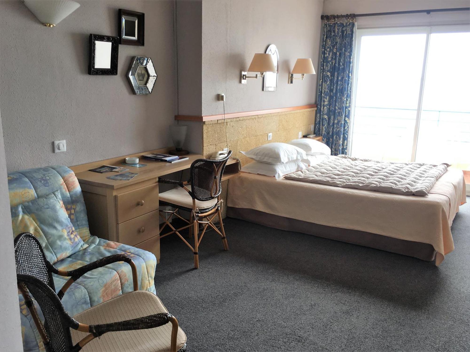 Triple Room Sea View