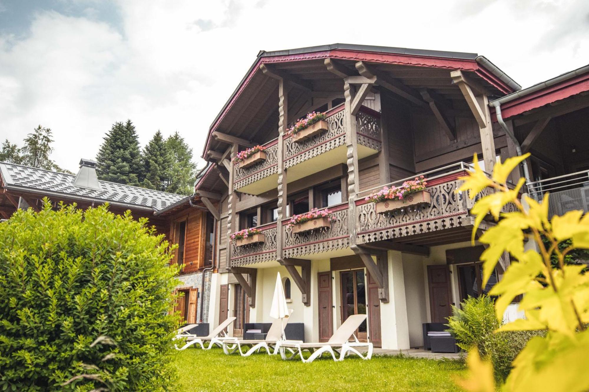 6 Bedroom Chalet