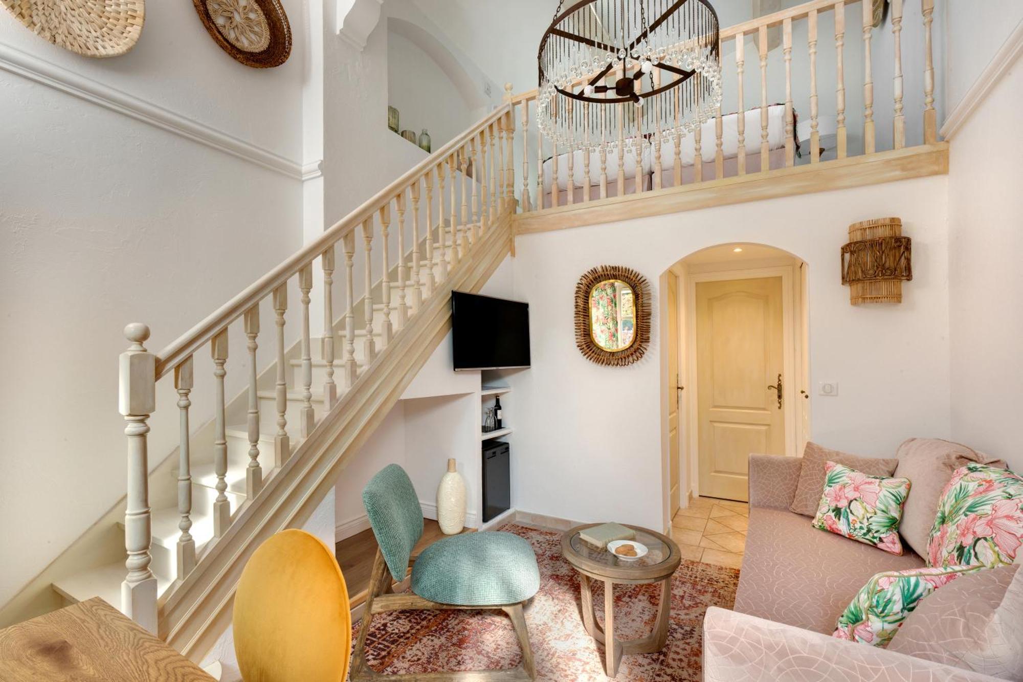 Superior Duplex Room