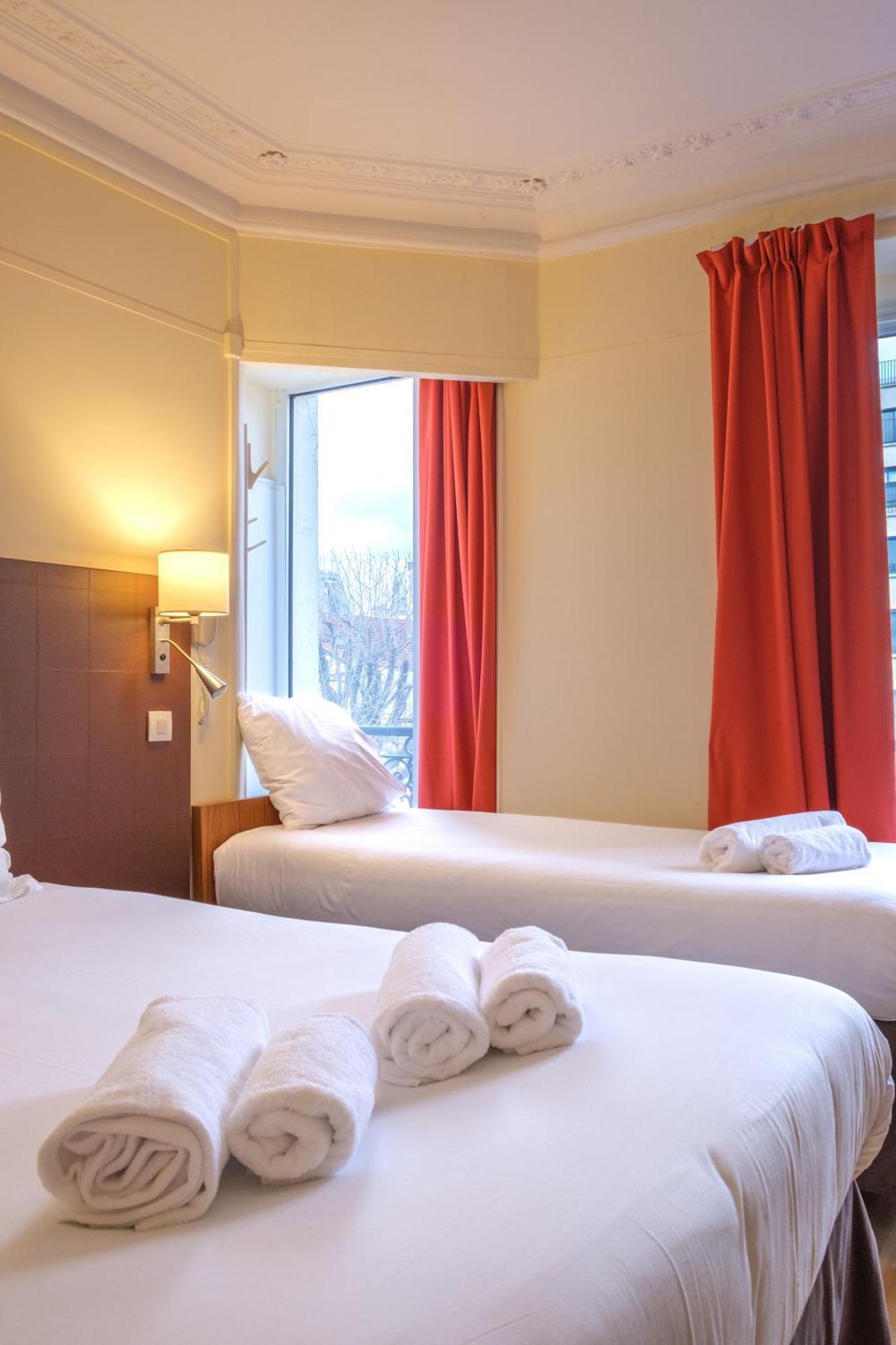 Double Room Private Shower Toilet