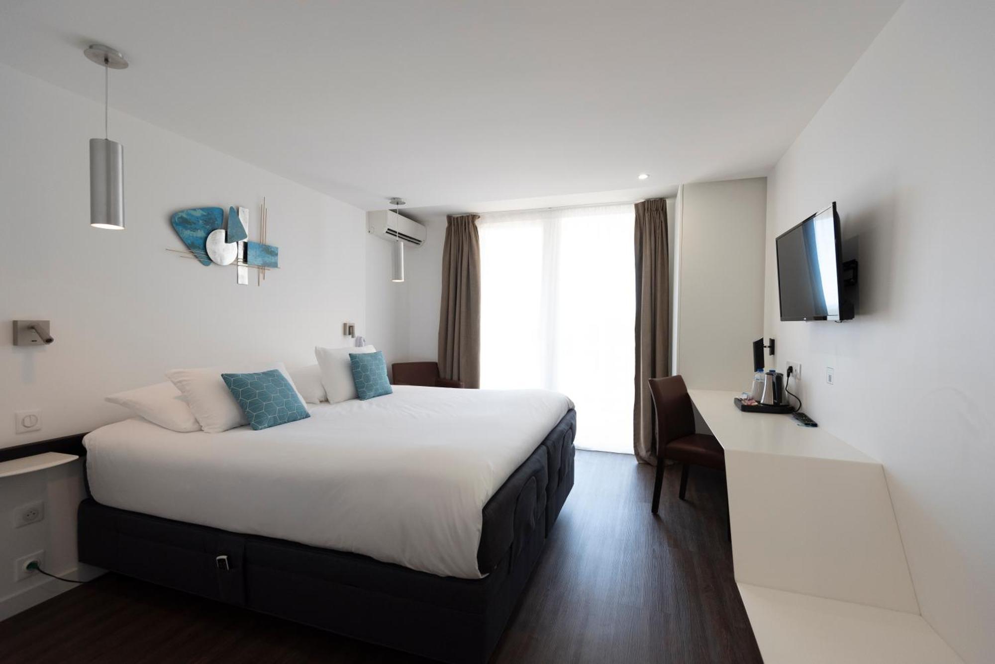 Standard Double or Twin Room Spa Access