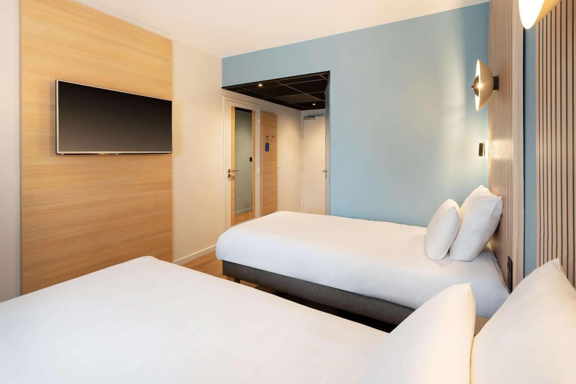 Standard Twin Room Non-Smoking