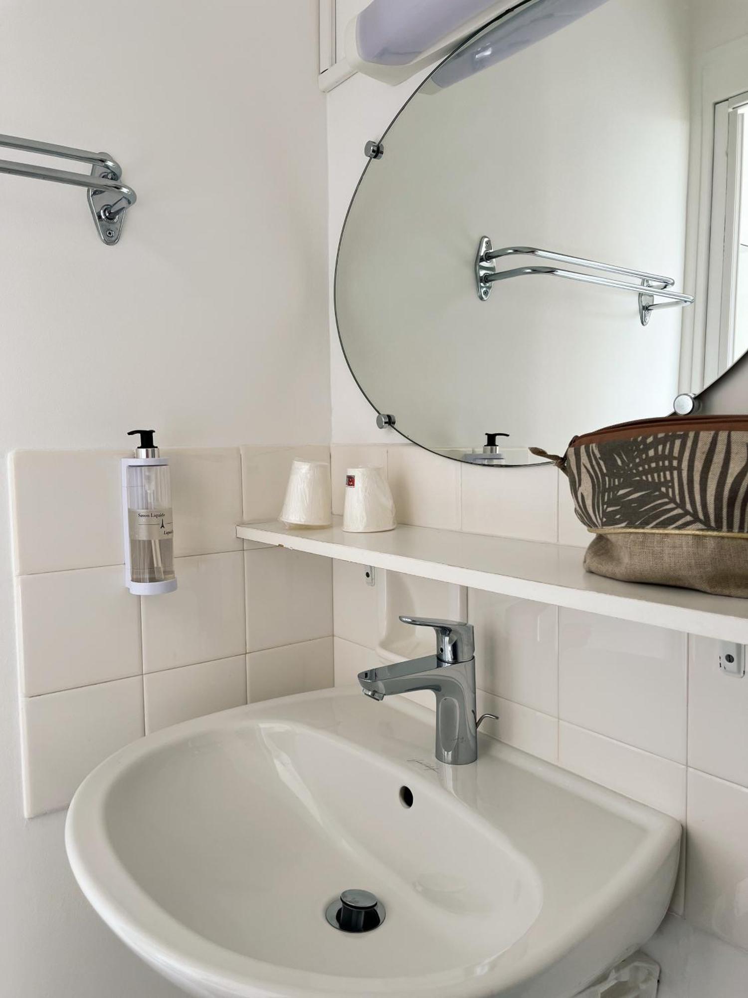 Double Room Shared Shower