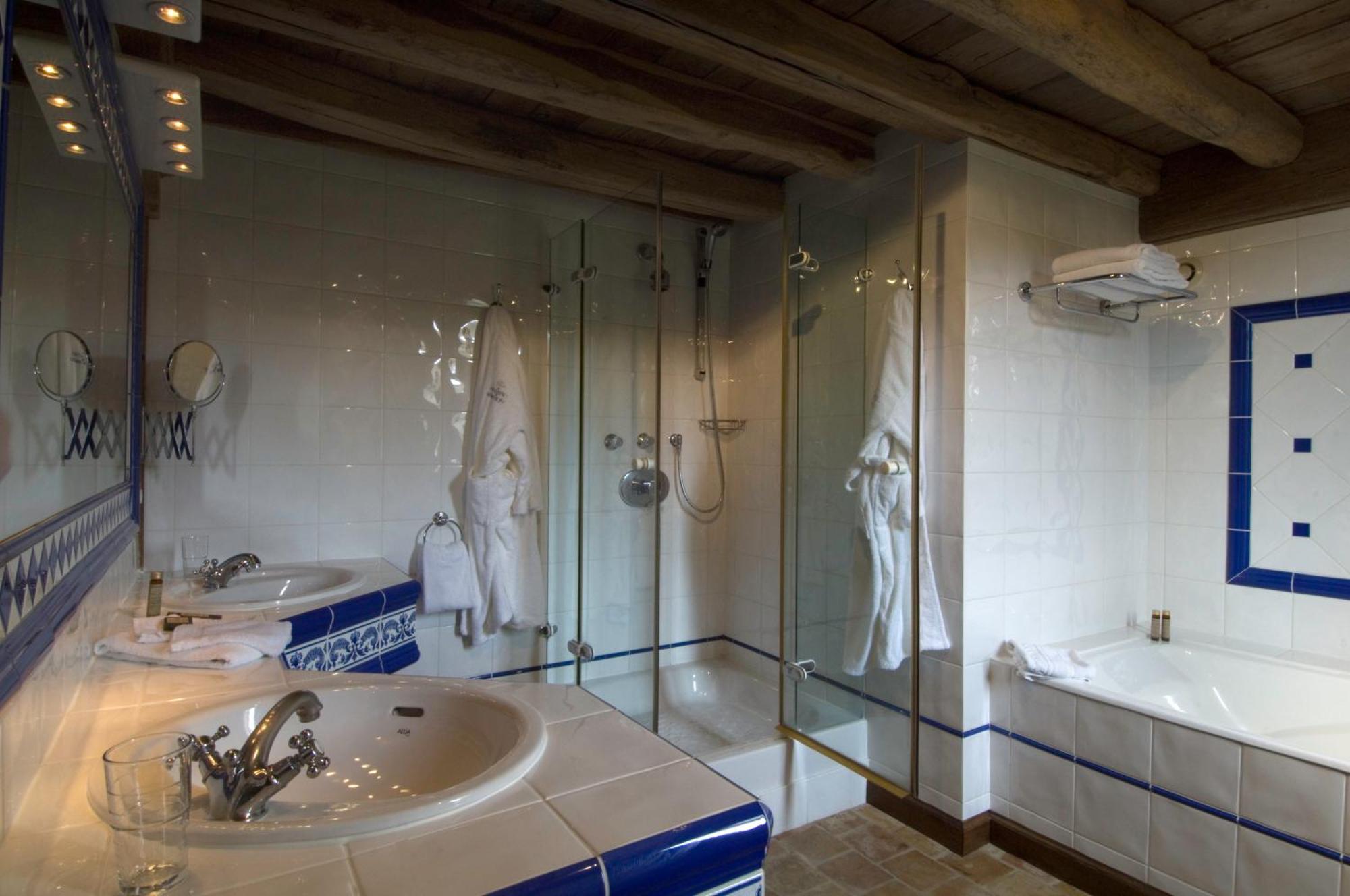 Duplex Room