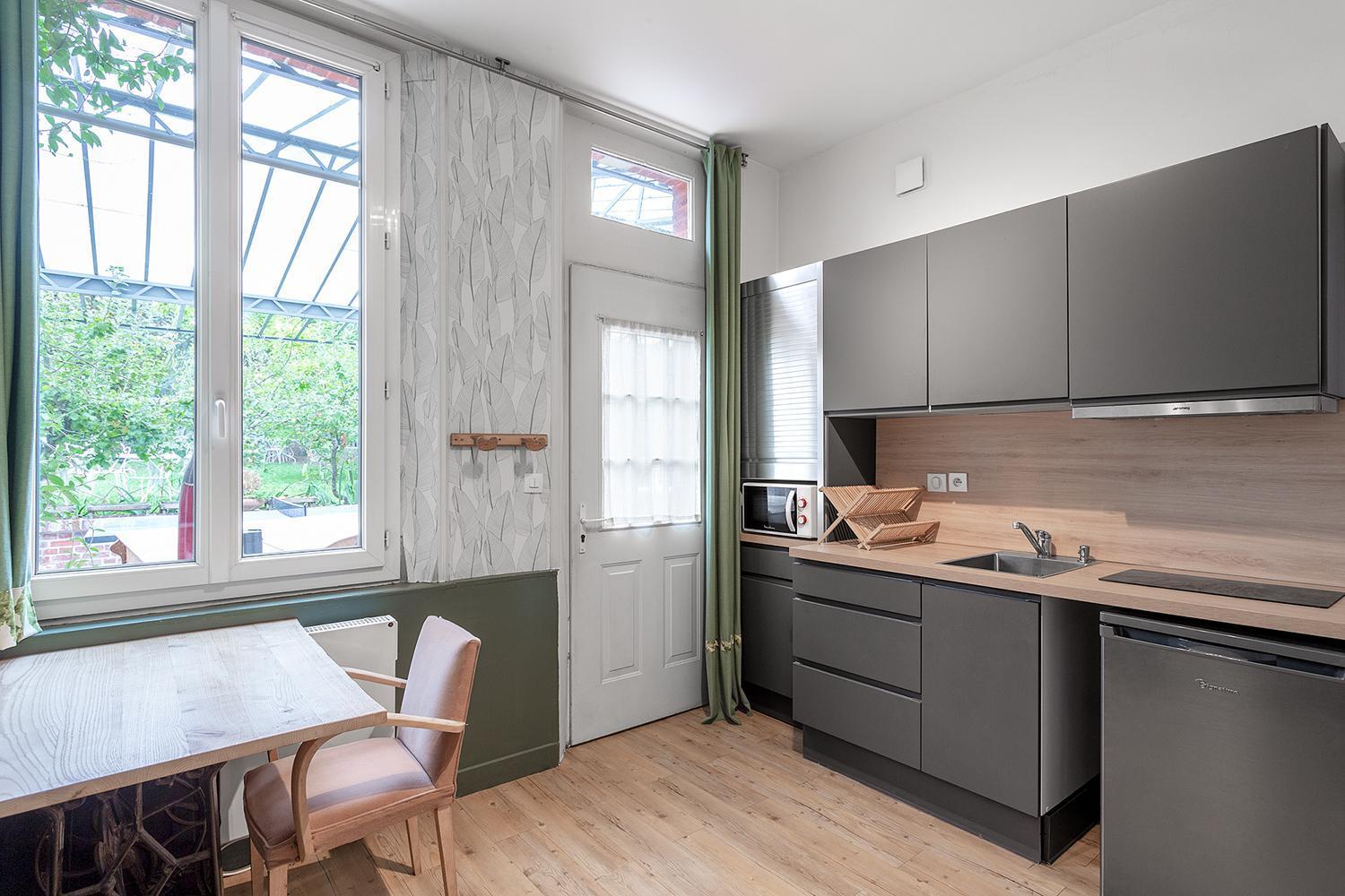 Deluxe One-Bedroom Apartment Garden View
