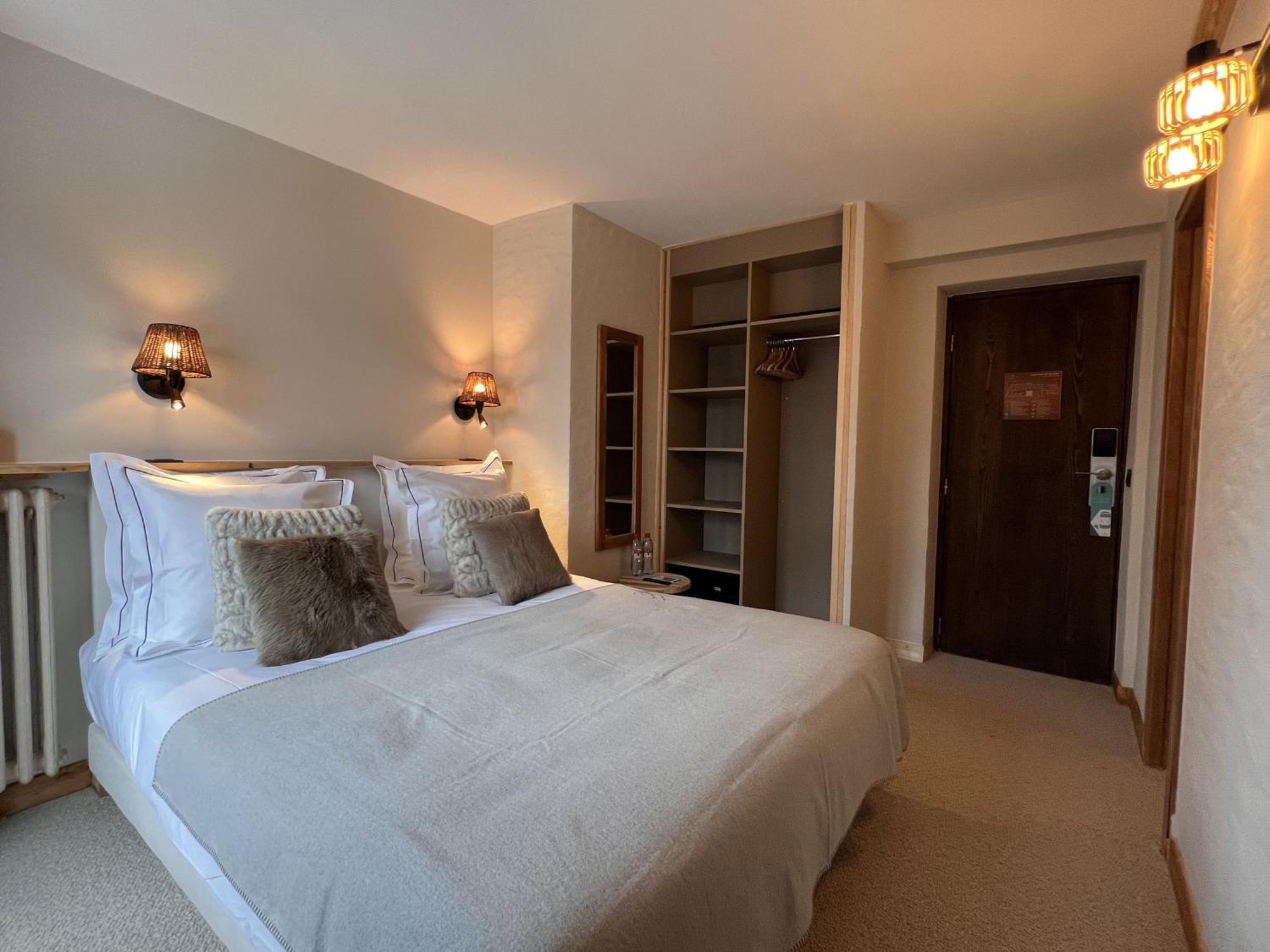 Superior Double or Twin Room City View
