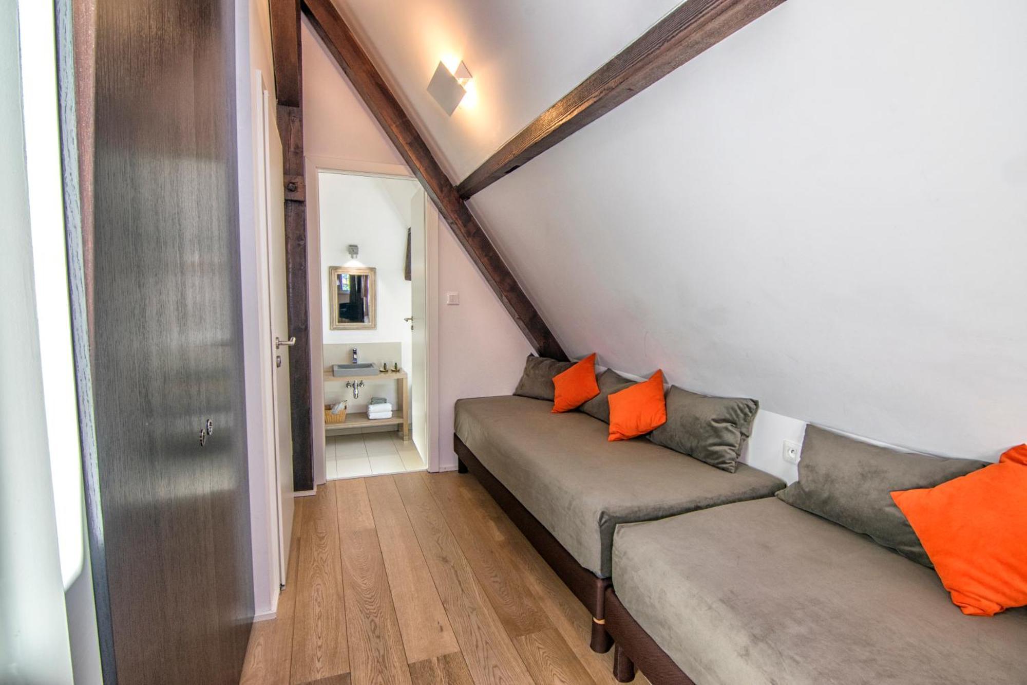 Large Double Room