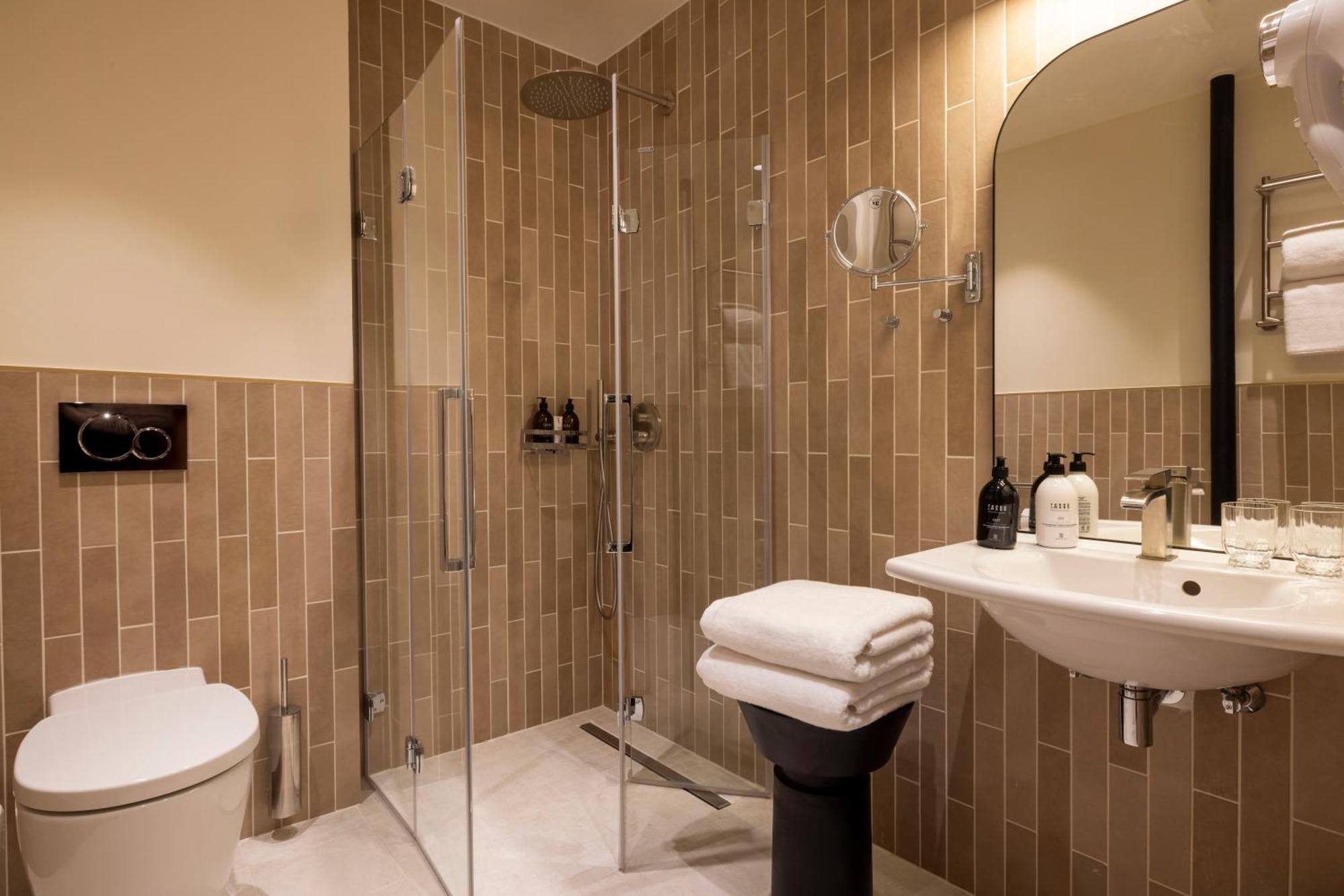 Double Room Disability Access