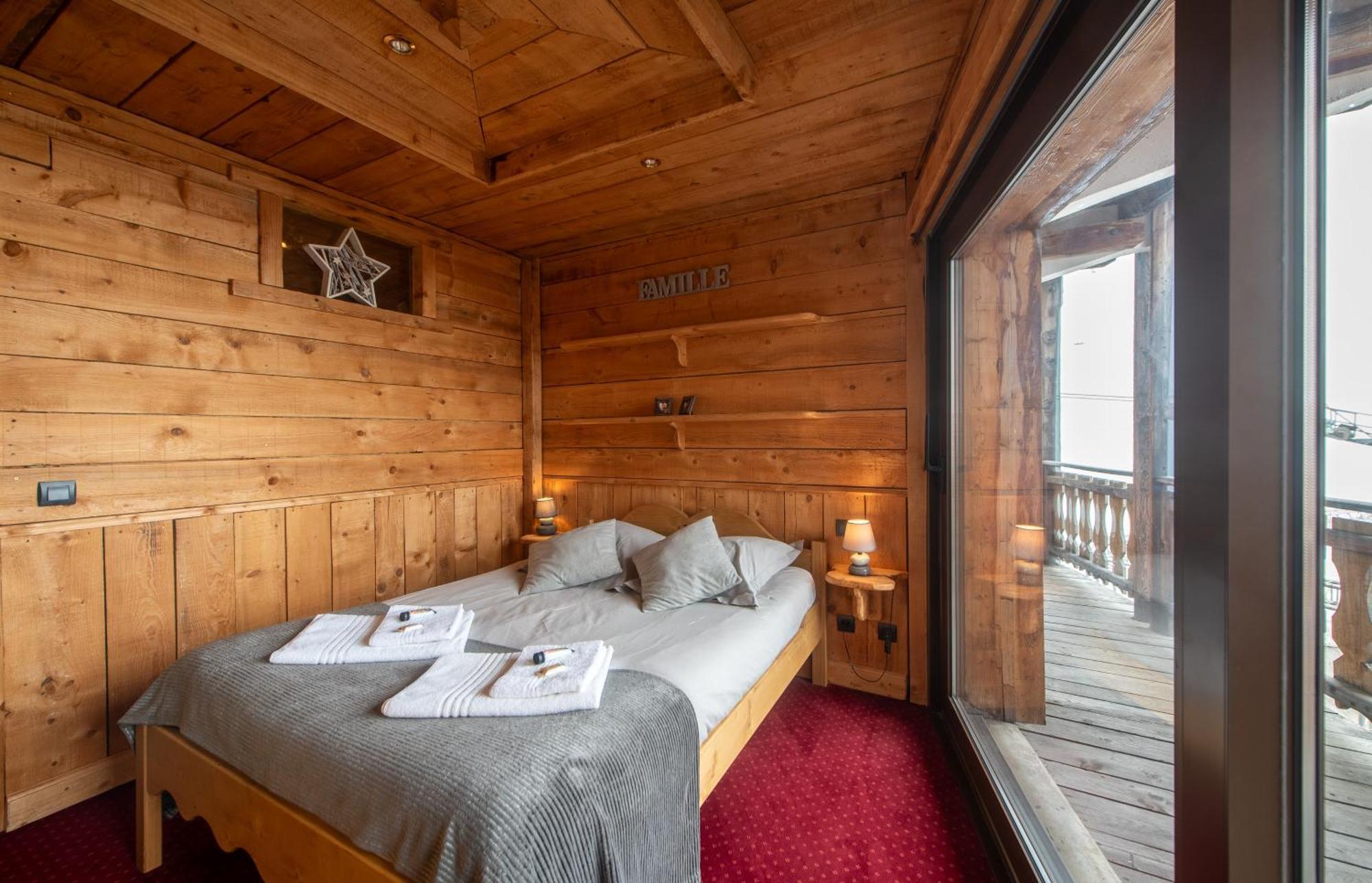 One Bedroom Apartment