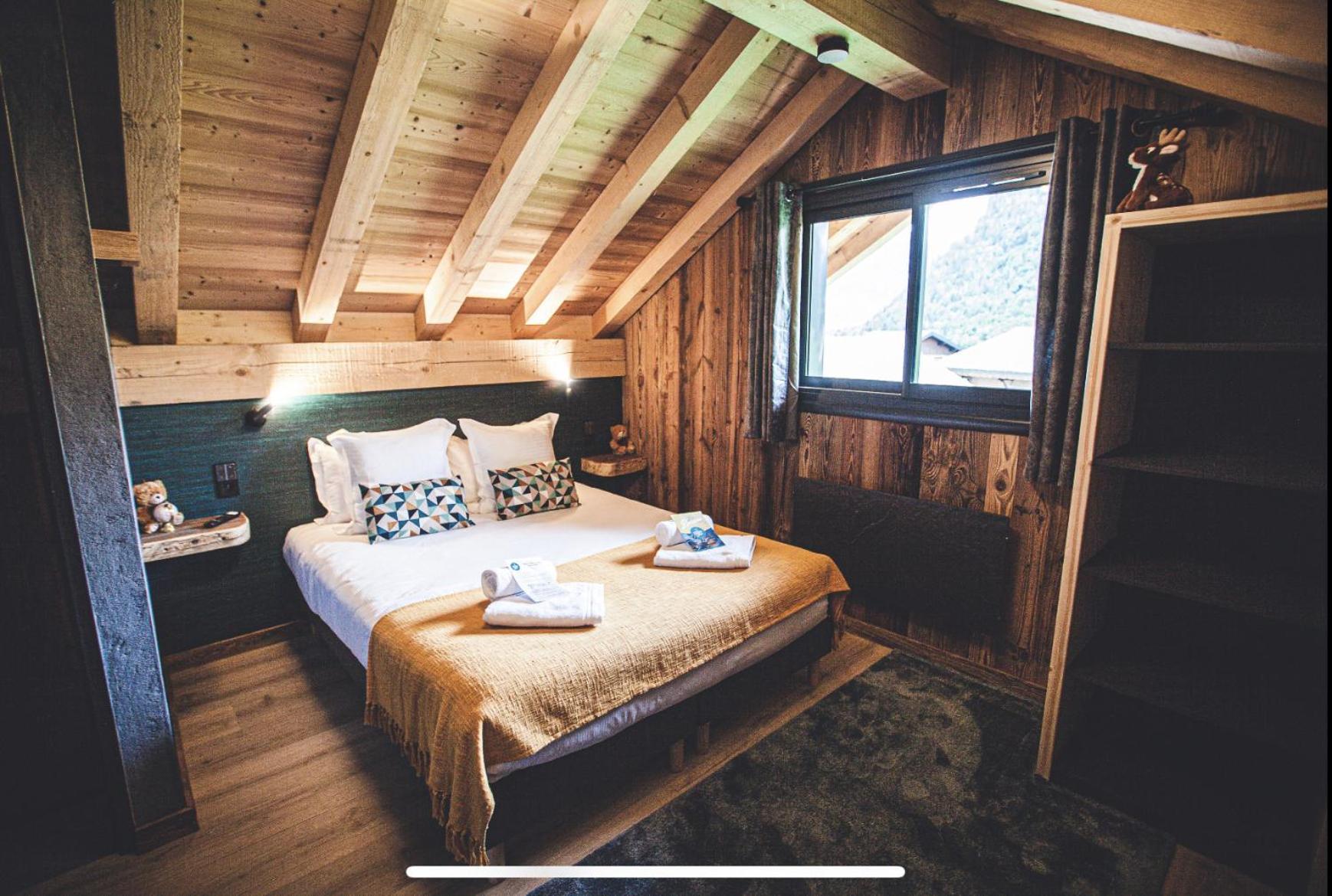 Double Room Mountain View