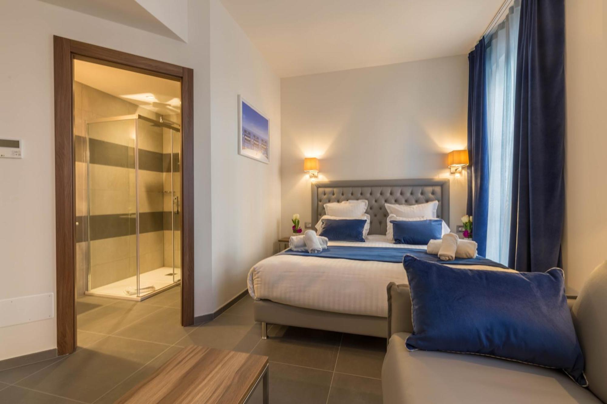 Executive Triple Room