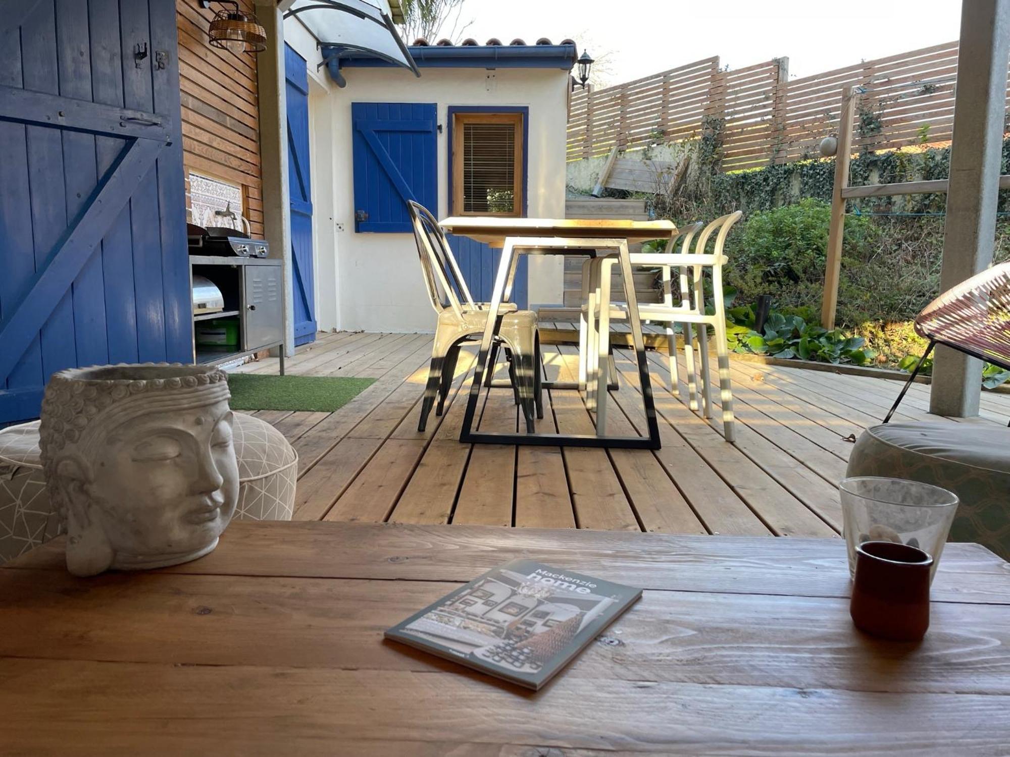 Apartment Garden View