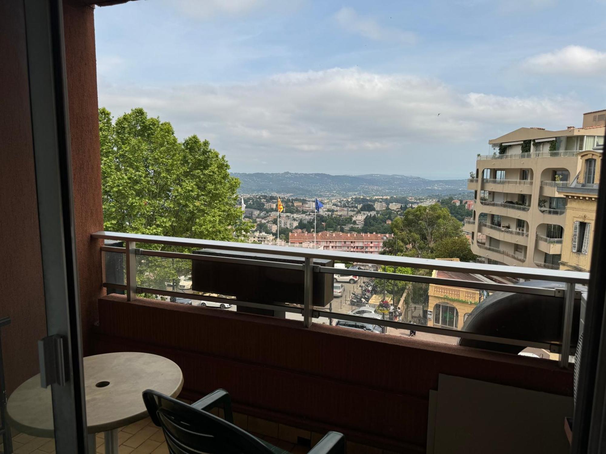 Double or Twin Room Balcony