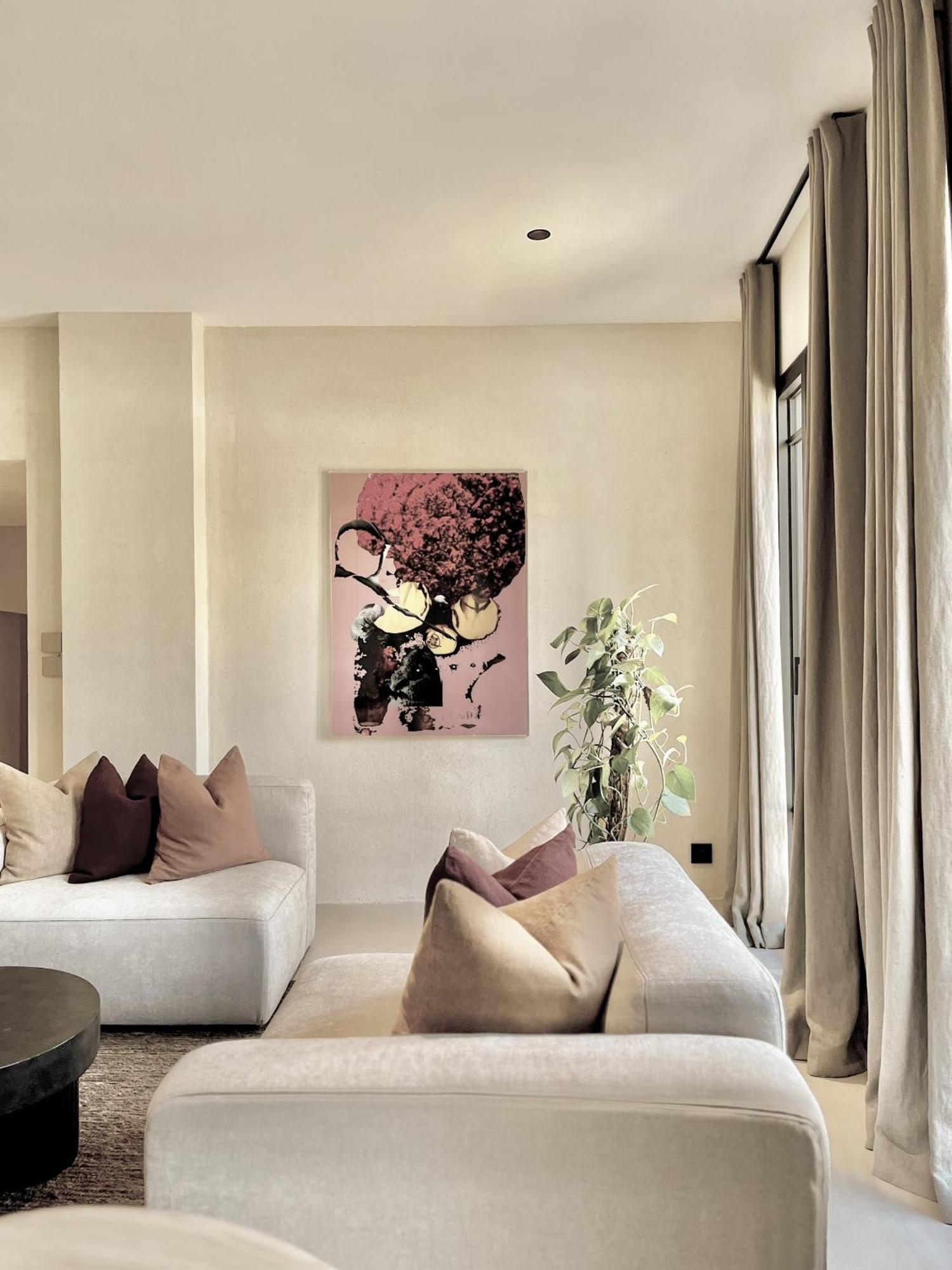 Deluxe King Suite