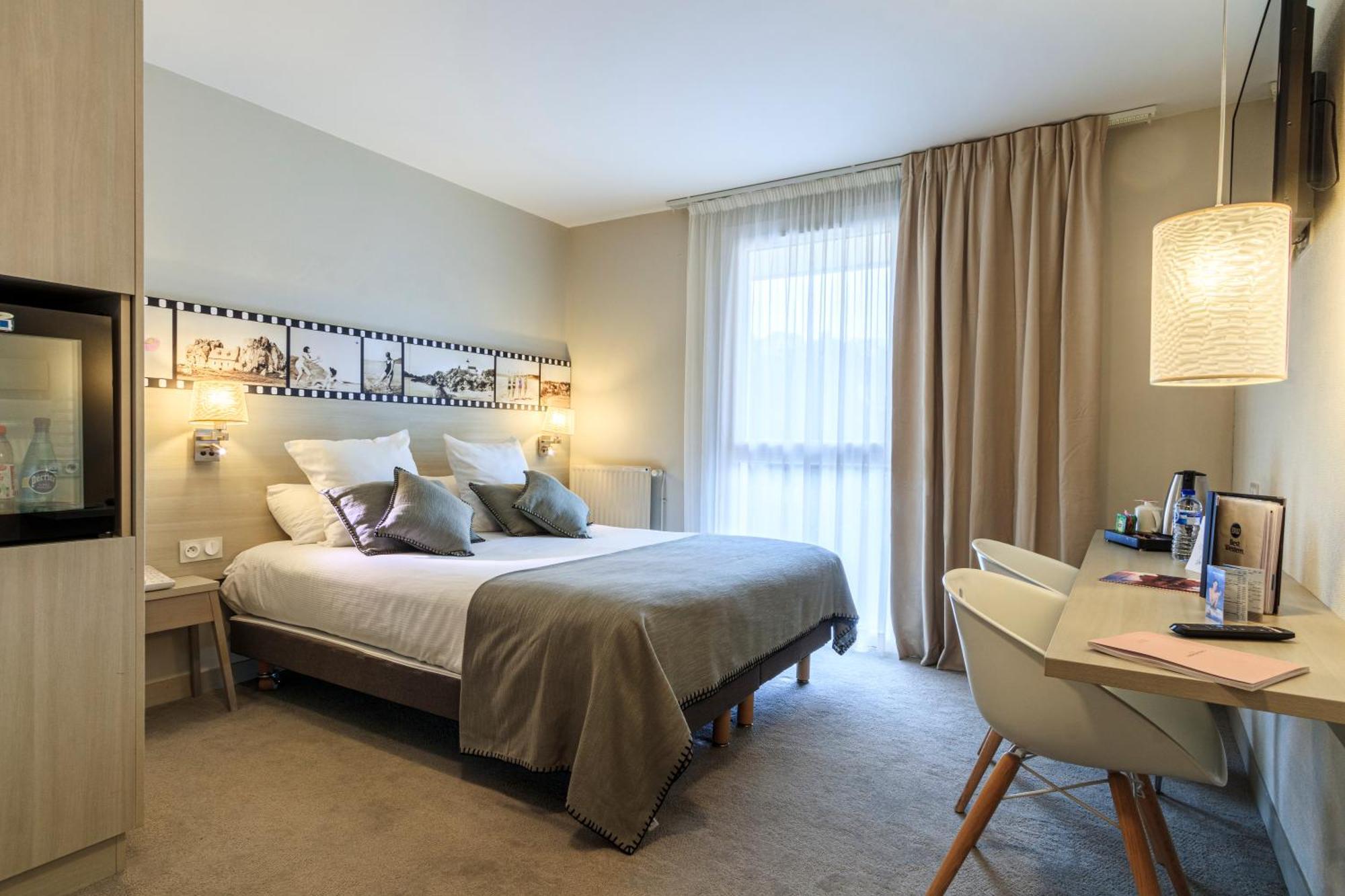 Comfort Room Queen Bed