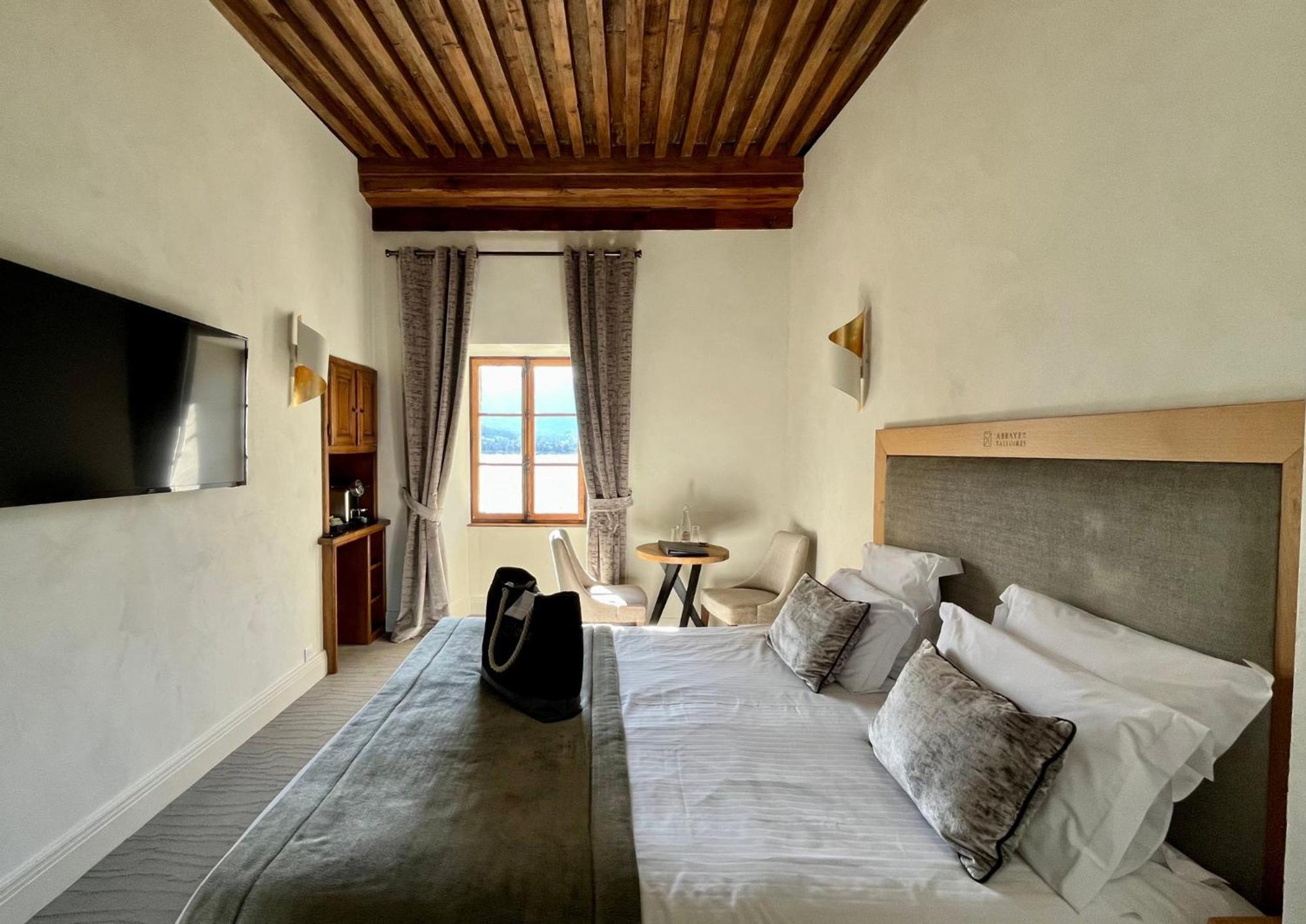 Deluxe Double Room Lake View Spa Access