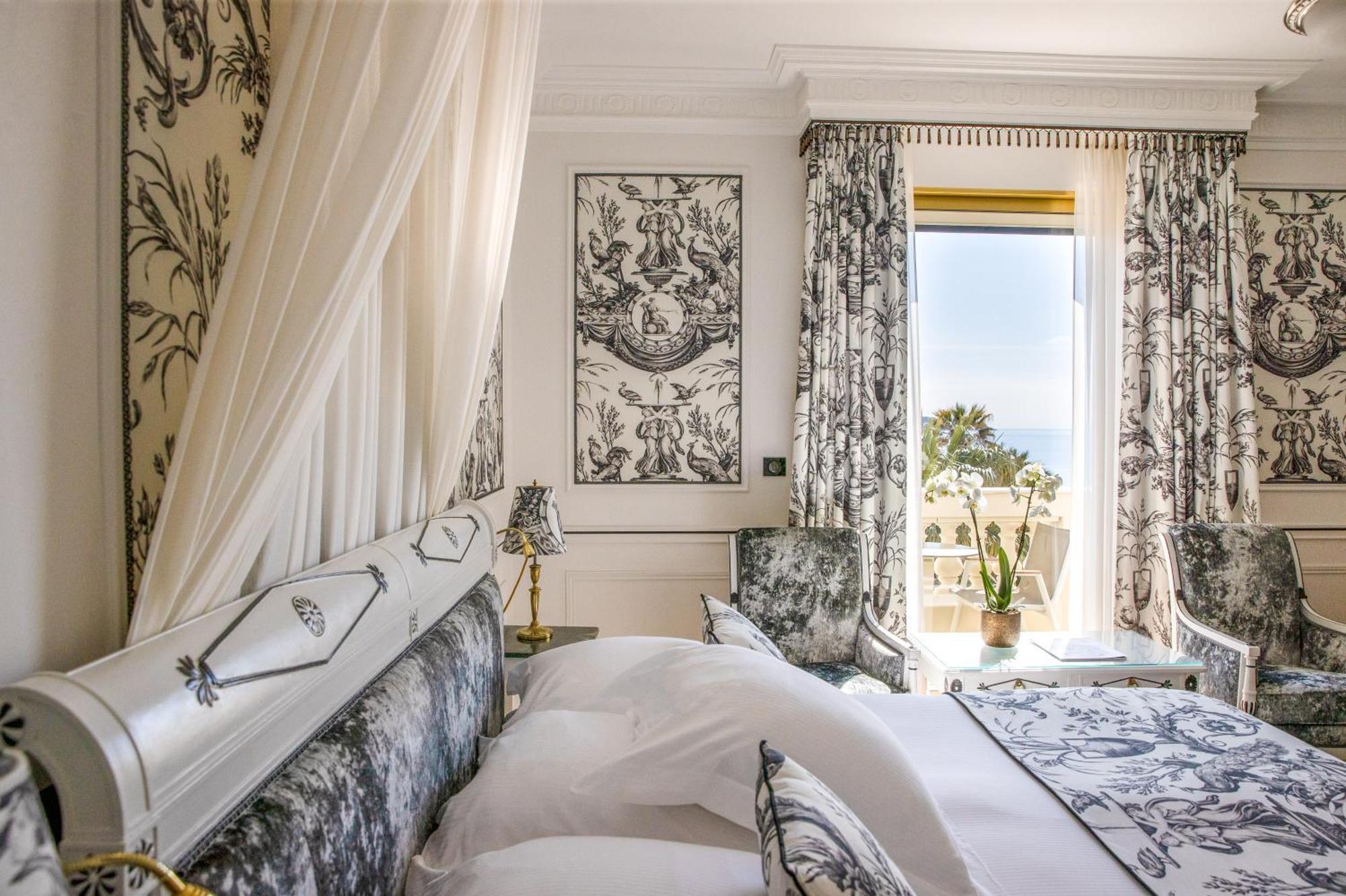 Exclusive Room partial sea view Garden area