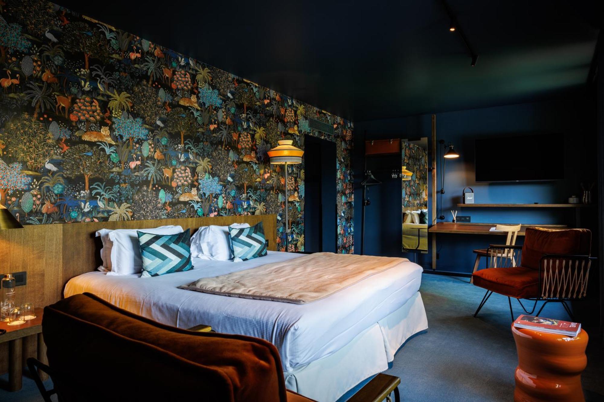 Collection sur l'Eau Room