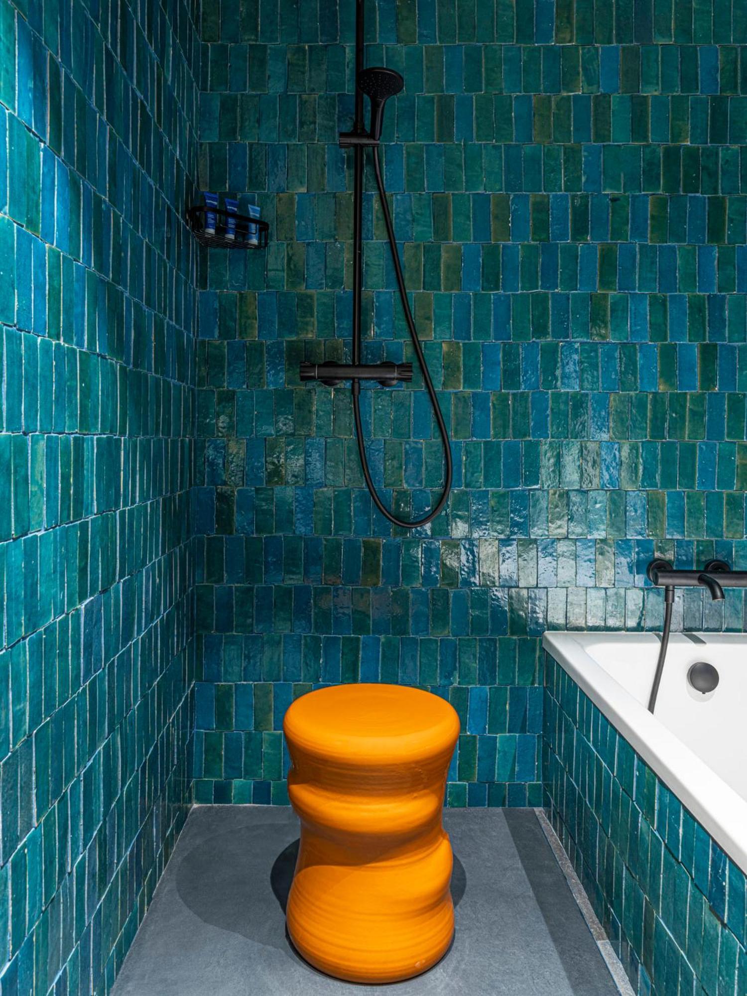 Collection sur l'Eau Room