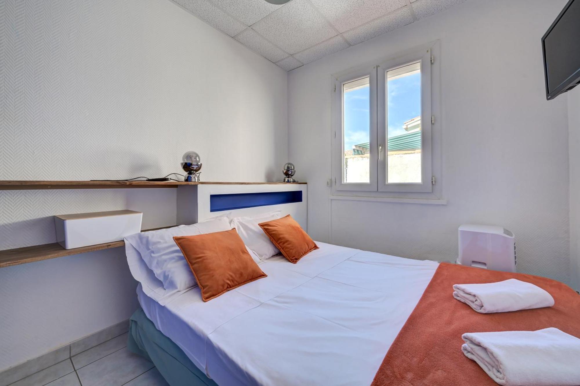 Economy Single Room