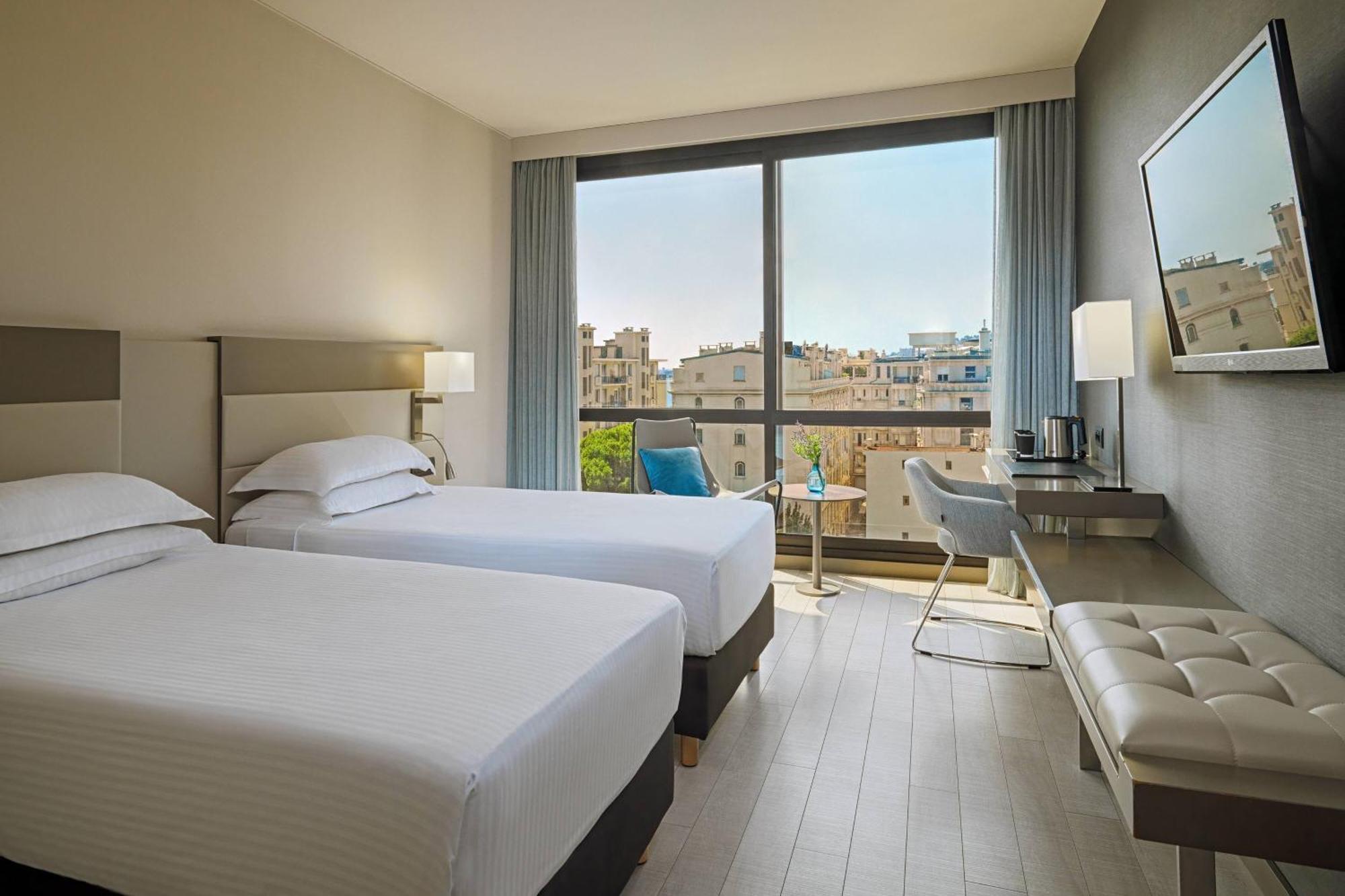 Deluxe Twin Room Partial Sea View