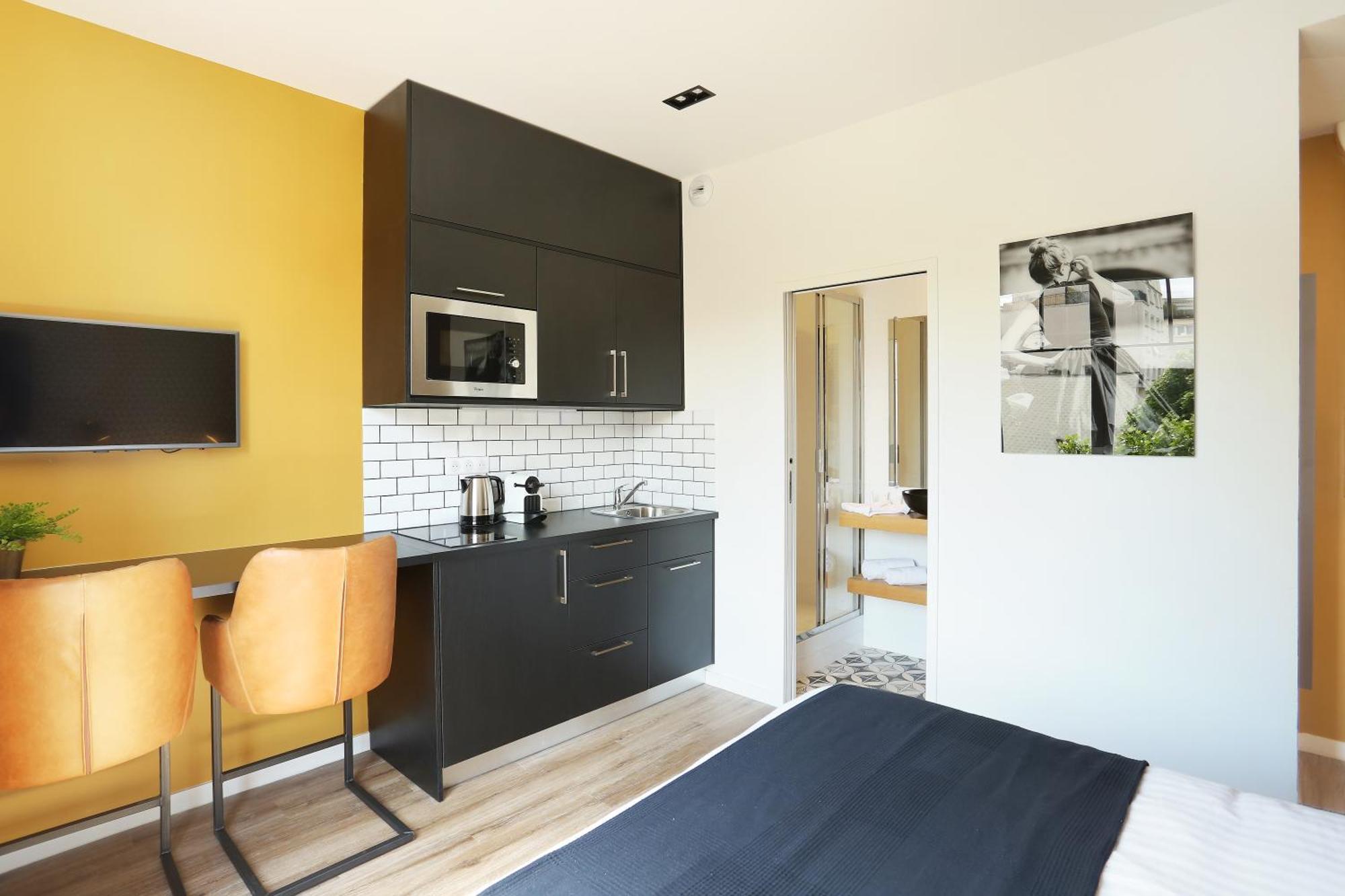 Medium Studio Kitchen Balcony
