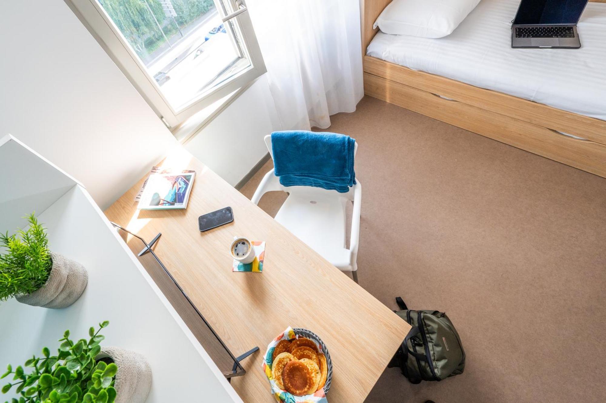 Studio Single Bed