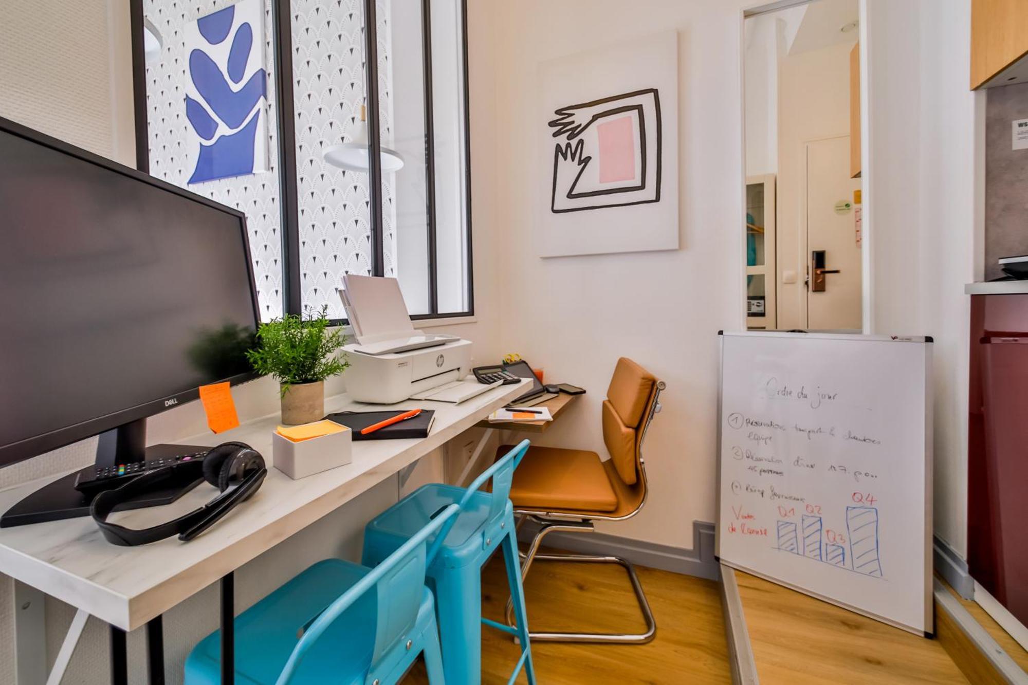 Standard Studio