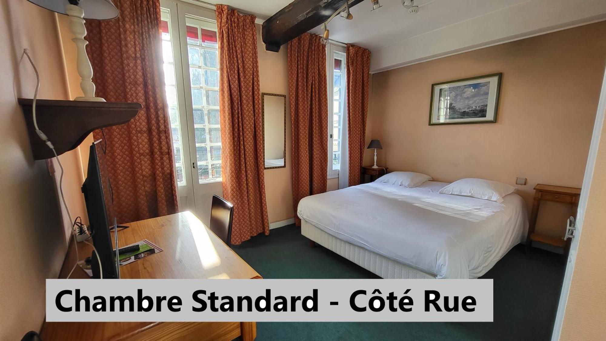 Standard Double Room Shower